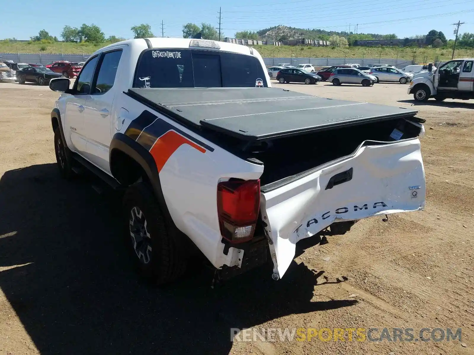 3 Photograph of a damaged car 3TMCZ5AN1KM219334 TOYOTA TACOMA 2019