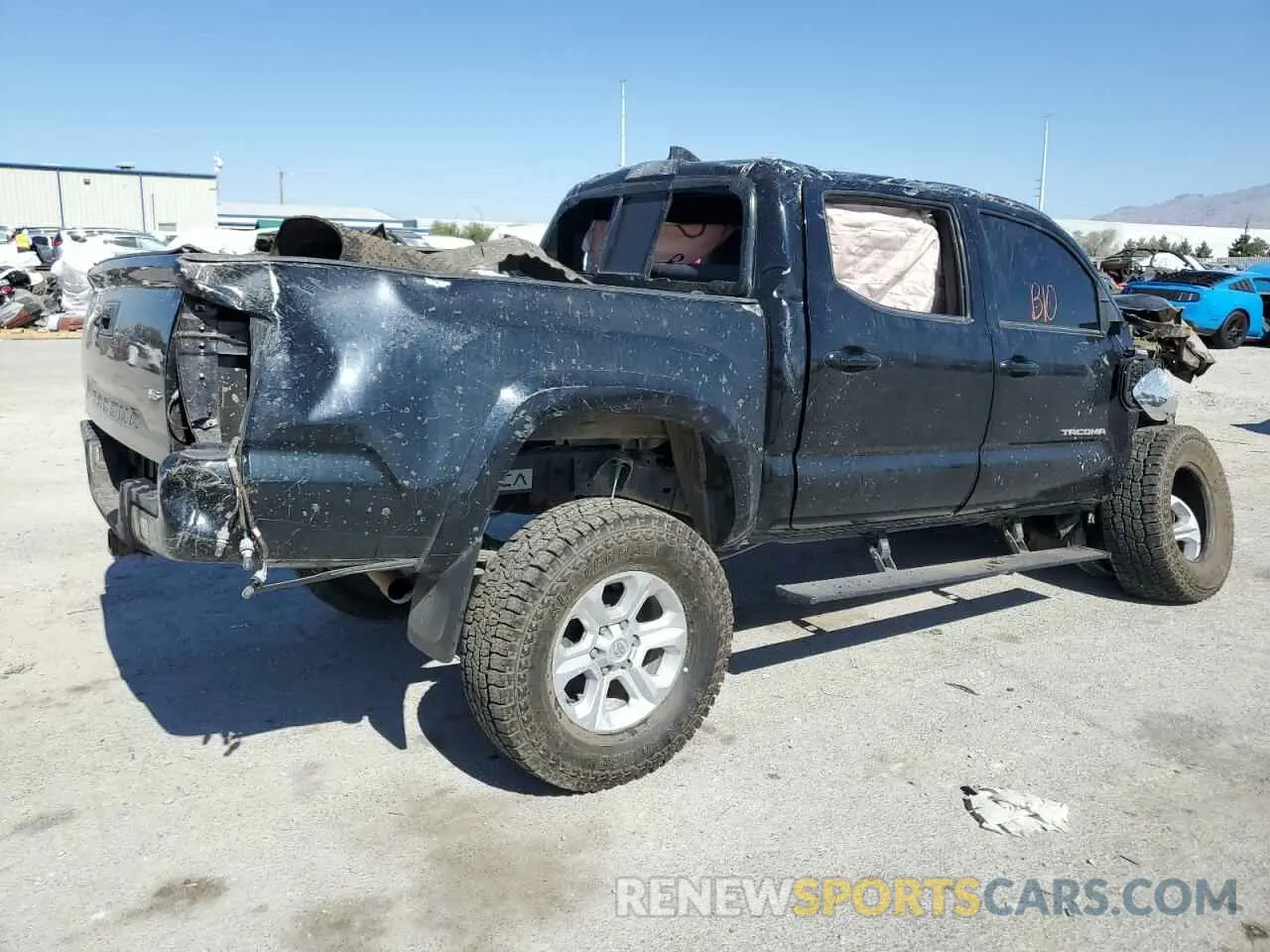 3 Photograph of a damaged car 3TMCZ5AN1KM231323 TOYOTA TACOMA 2019
