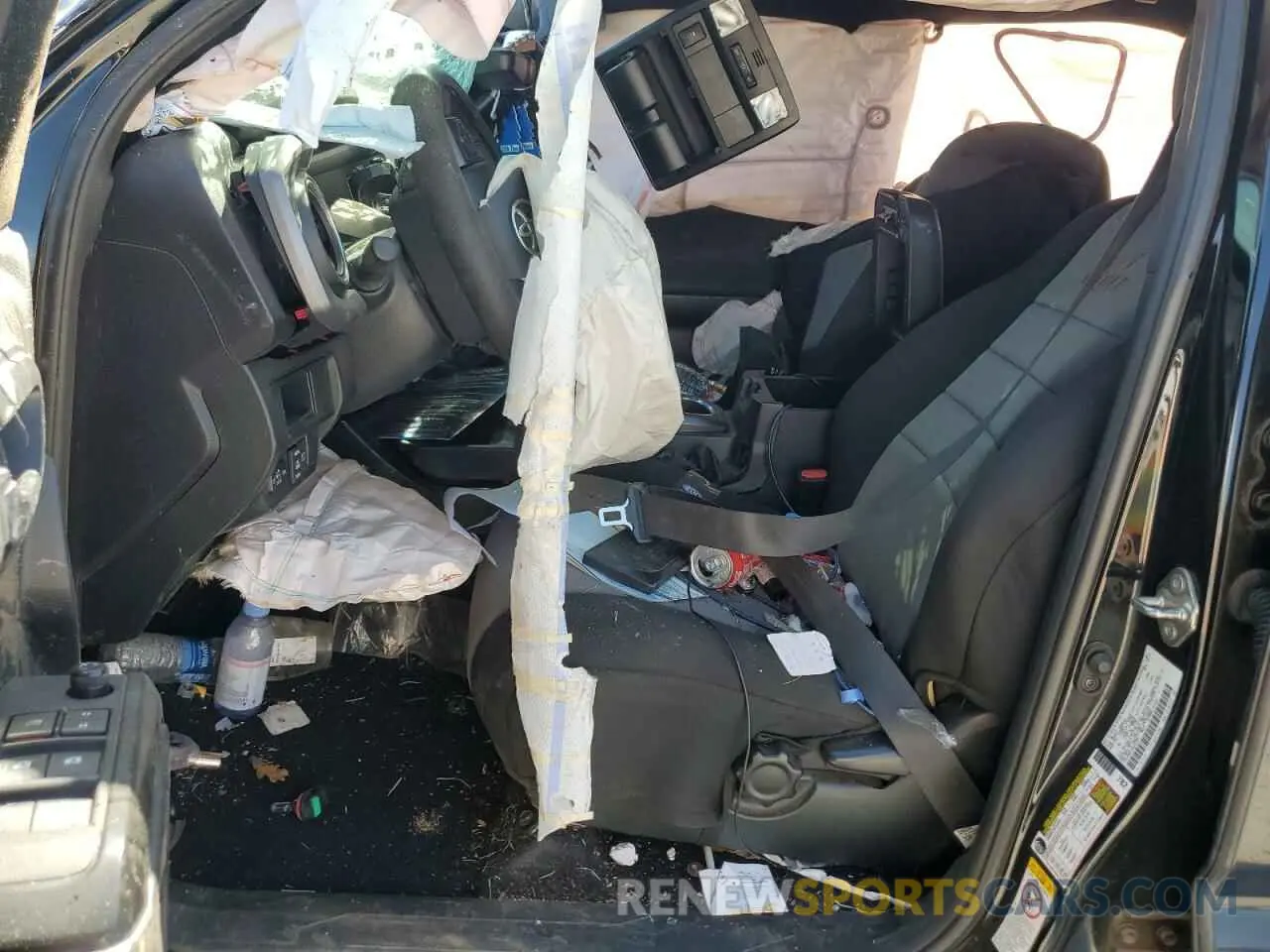 7 Photograph of a damaged car 3TMCZ5AN1KM231323 TOYOTA TACOMA 2019