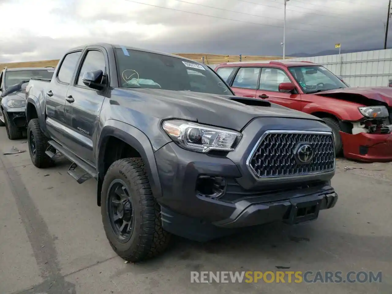 1 Photograph of a damaged car 3TMCZ5AN1KM251331 TOYOTA TACOMA 2019