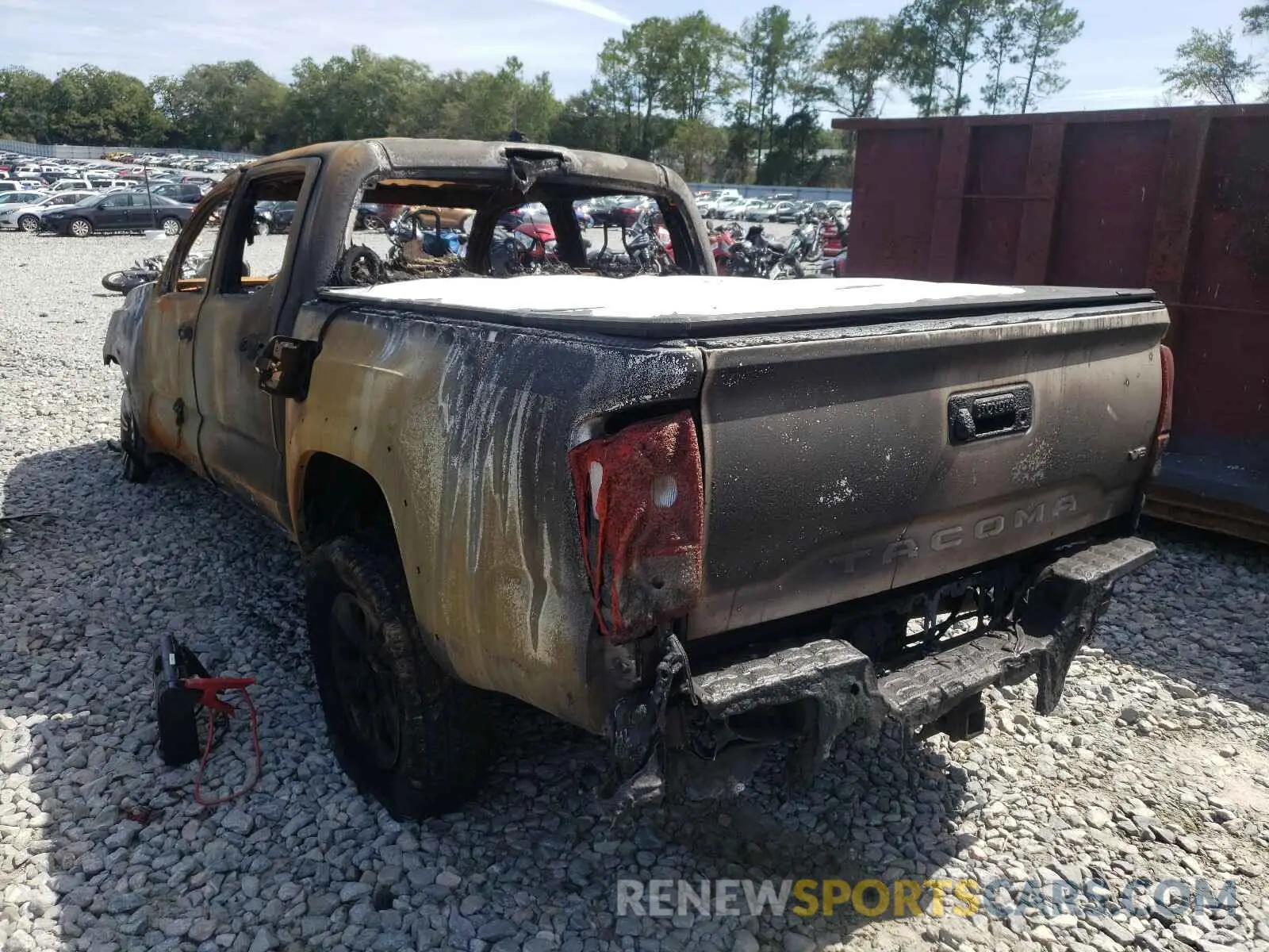3 Photograph of a damaged car 3TMCZ5AN1KM251961 TOYOTA TACOMA 2019