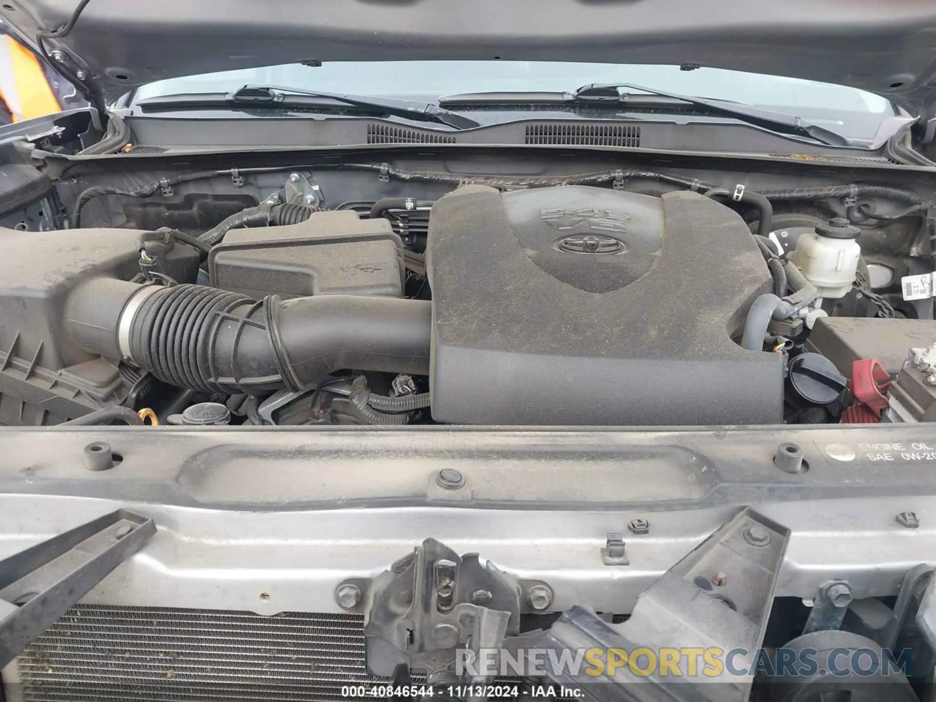 10 Photograph of a damaged car 3TMCZ5AN1KM253452 TOYOTA TACOMA 2019