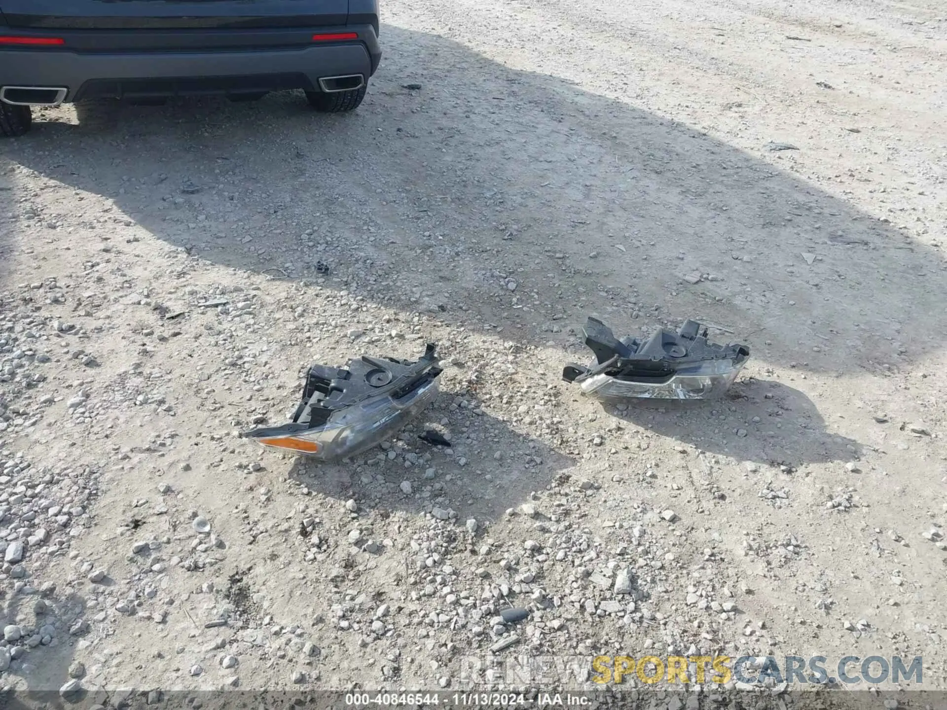 12 Photograph of a damaged car 3TMCZ5AN1KM253452 TOYOTA TACOMA 2019