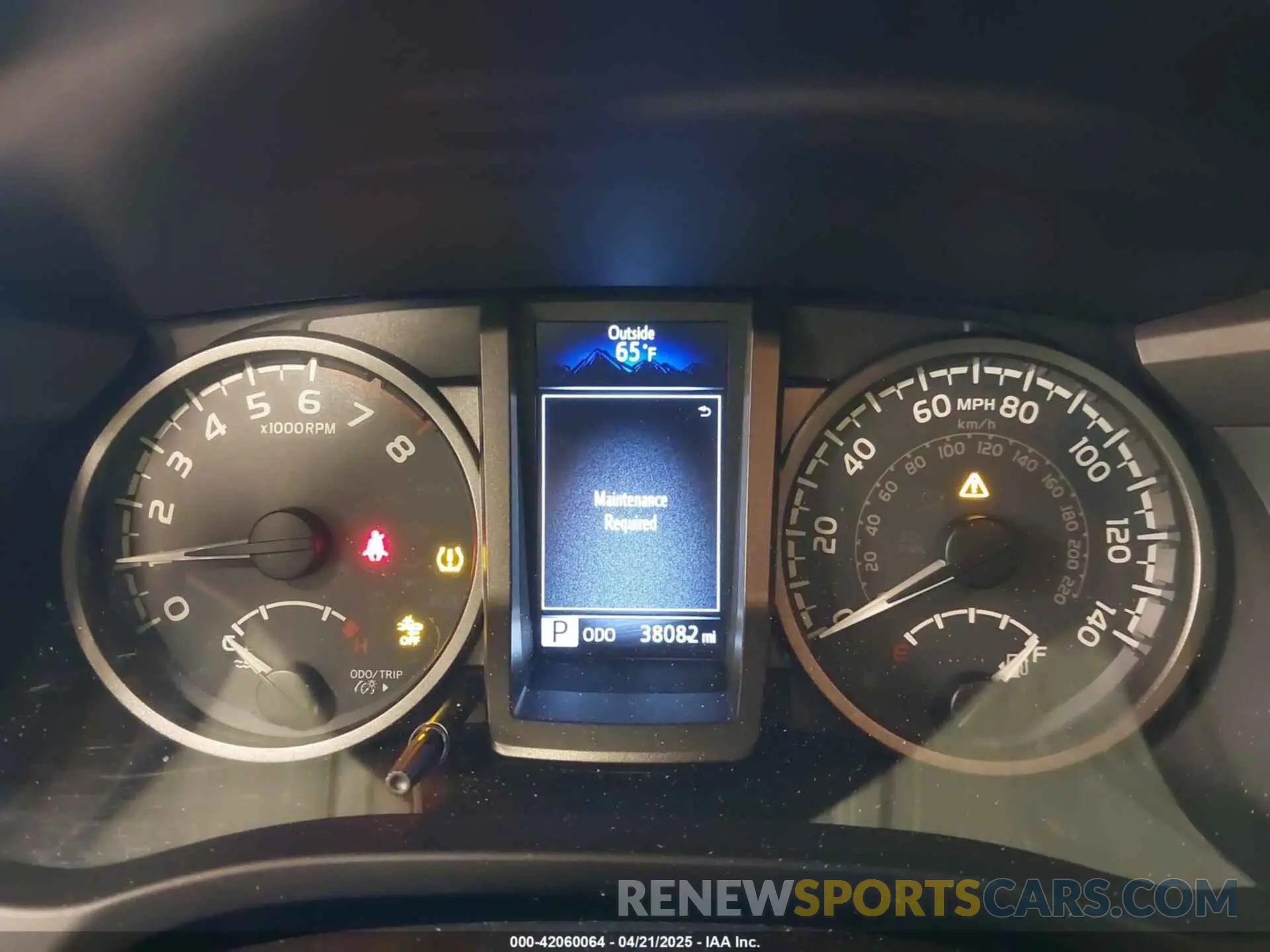 7 Photograph of a damaged car 3TMCZ5AN1KM256173 TOYOTA TACOMA 2019