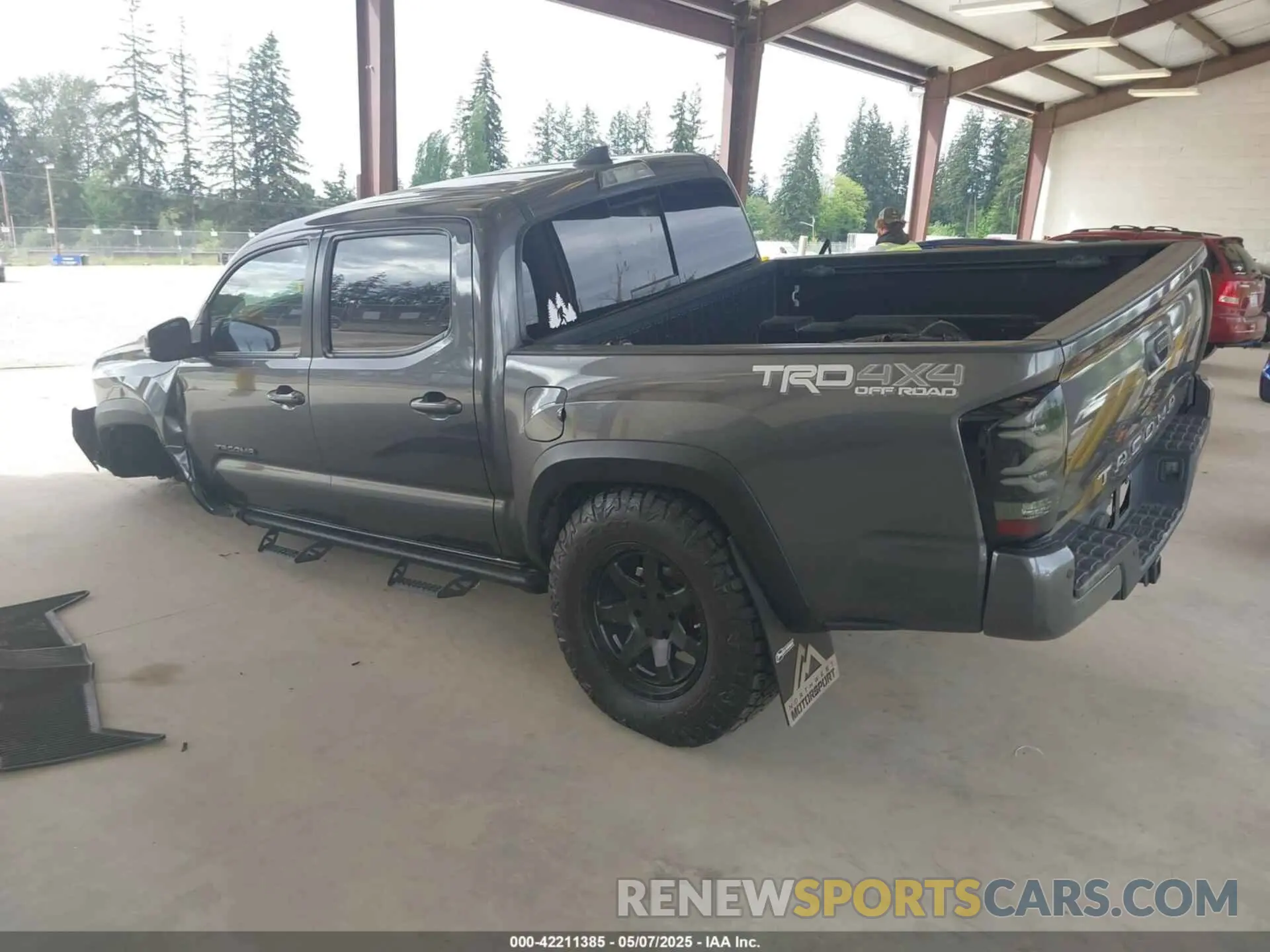 3 Photograph of a damaged car 3TMCZ5AN1KM257081 TOYOTA TACOMA 2019