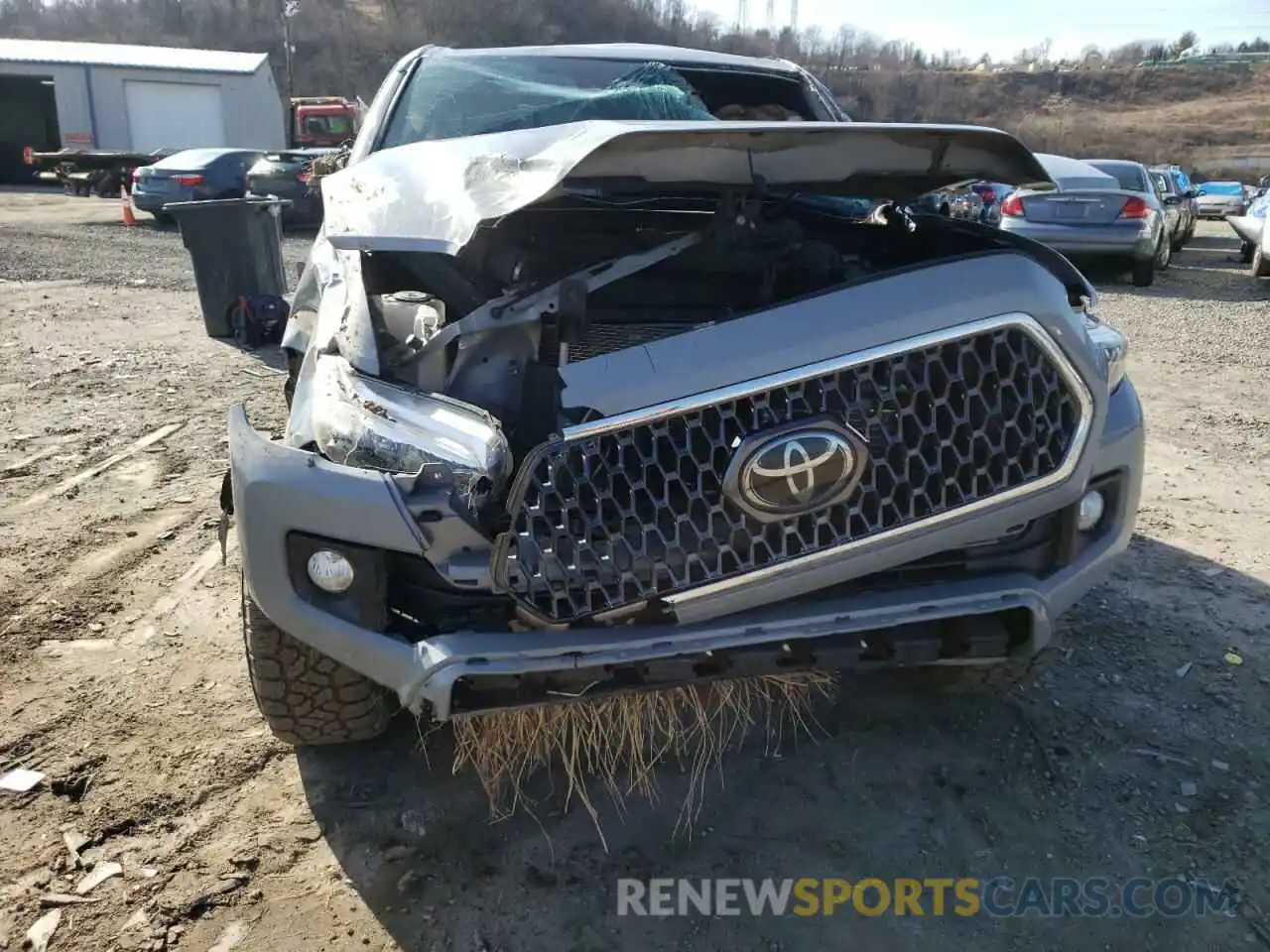 9 Photograph of a damaged car 3TMCZ5AN1KM271885 TOYOTA TACOMA 2019