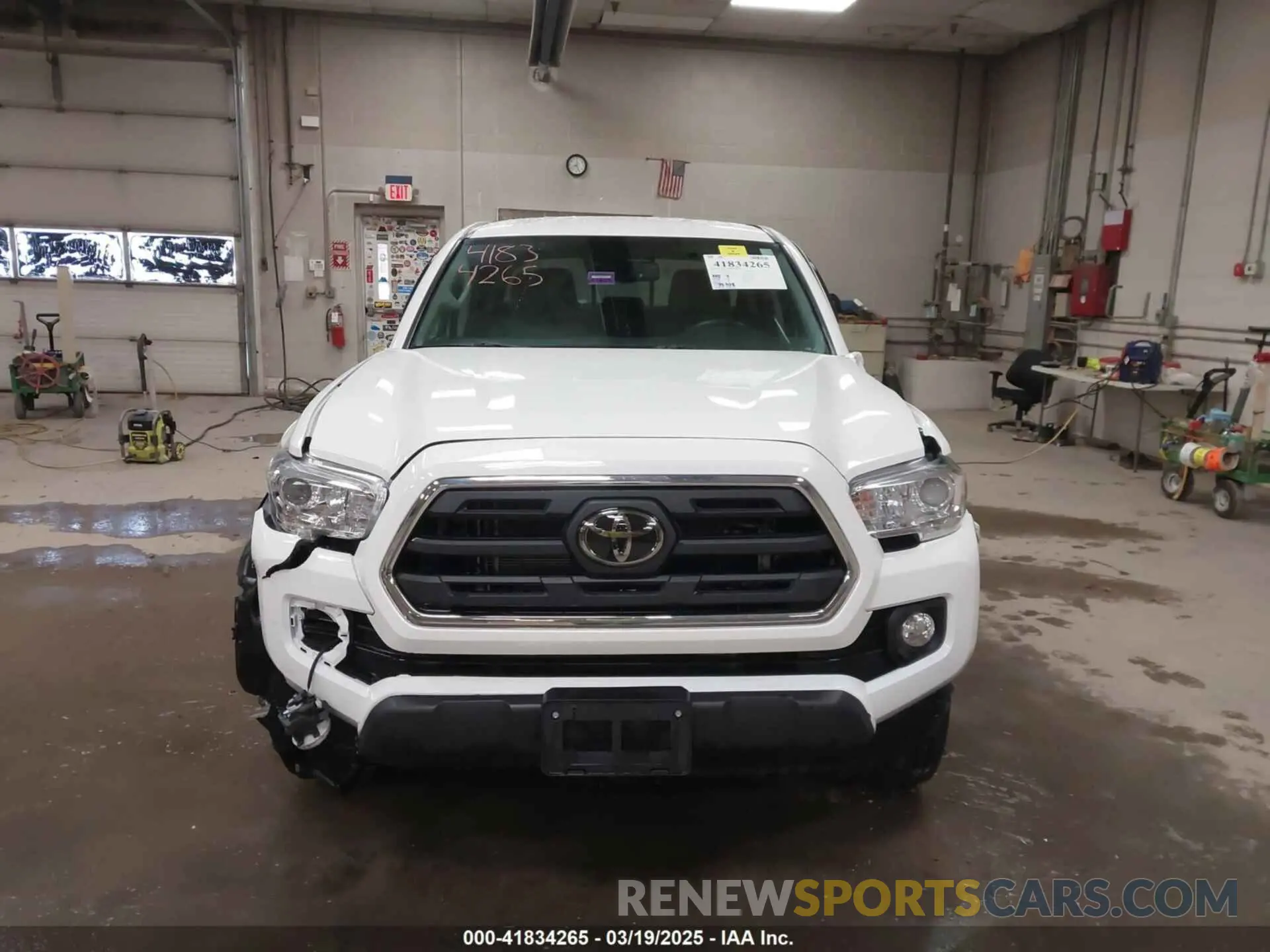 13 Photograph of a damaged car 3TMCZ5AN2KM189373 TOYOTA TACOMA 2019