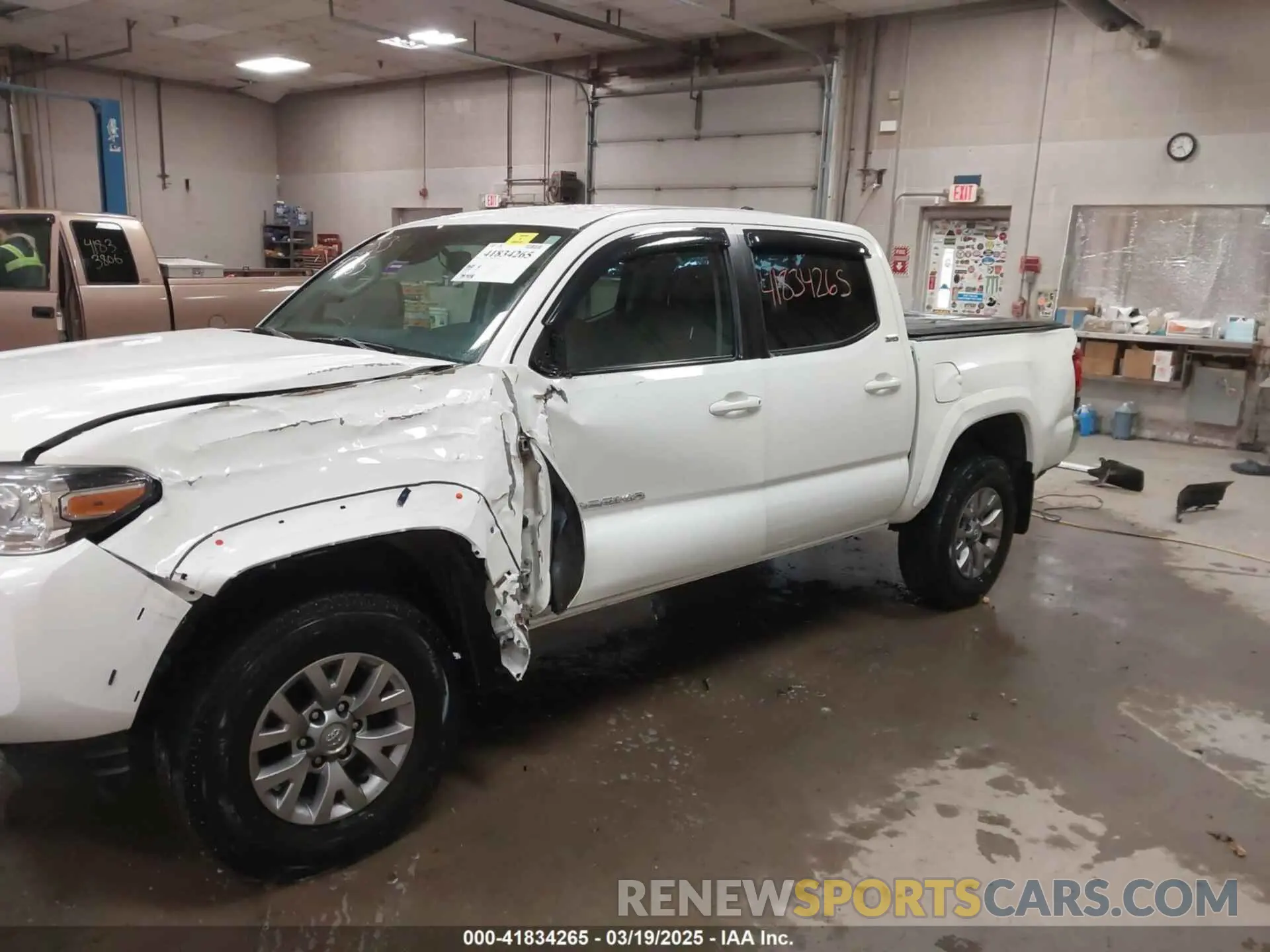 6 Photograph of a damaged car 3TMCZ5AN2KM189373 TOYOTA TACOMA 2019