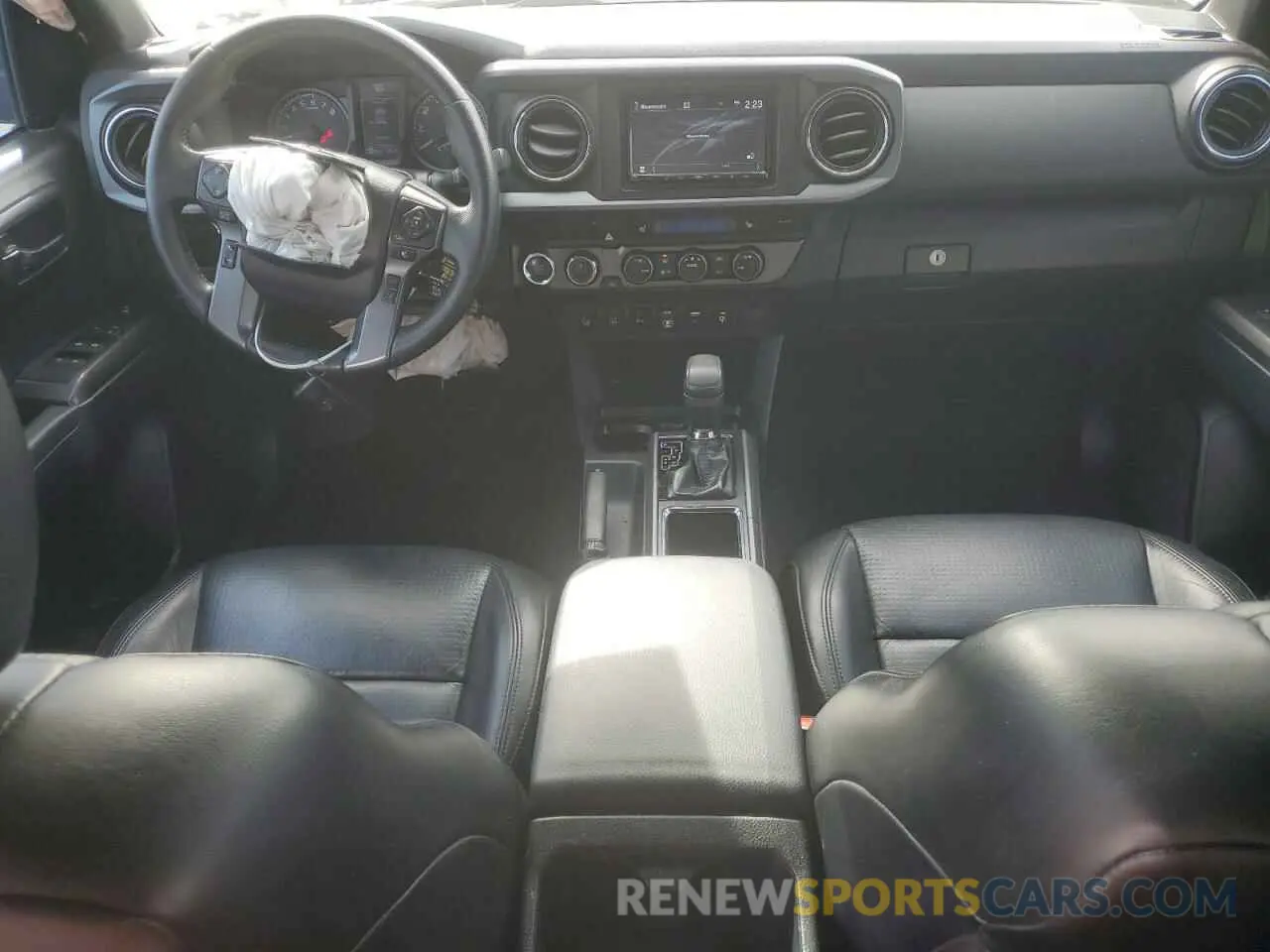 8 Photograph of a damaged car 3TMCZ5AN2KM192032 TOYOTA TACOMA 2019