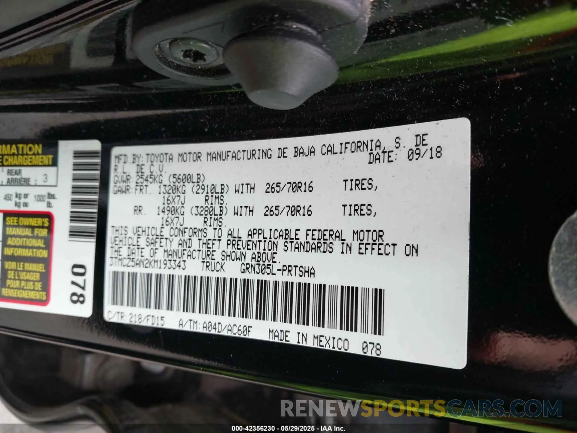 9 Photograph of a damaged car 3TMCZ5AN2KM193343 TOYOTA TACOMA 2019