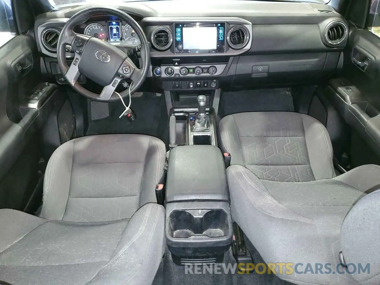 8 Photograph of a damaged car 3TMCZ5AN2KM216782 TOYOTA TACOMA 2019