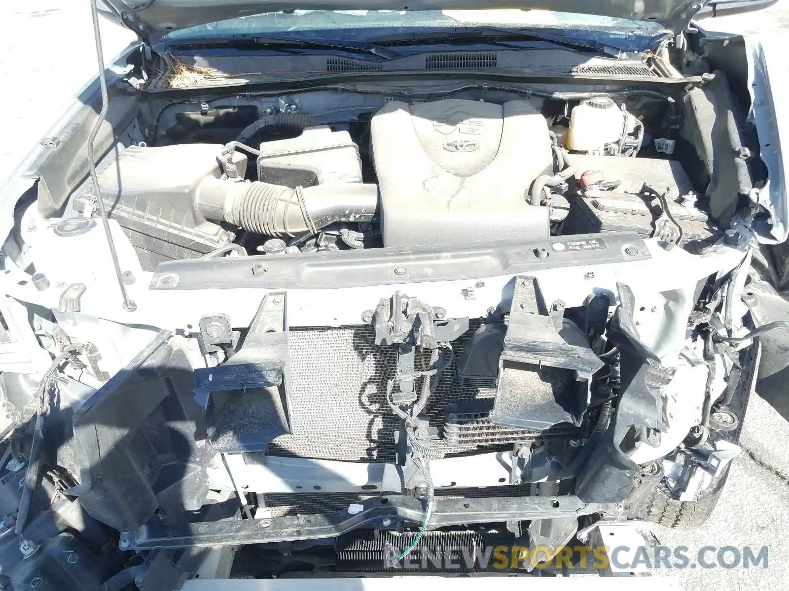 7 Photograph of a damaged car 3TMCZ5AN2KM227801 TOYOTA TACOMA 2019