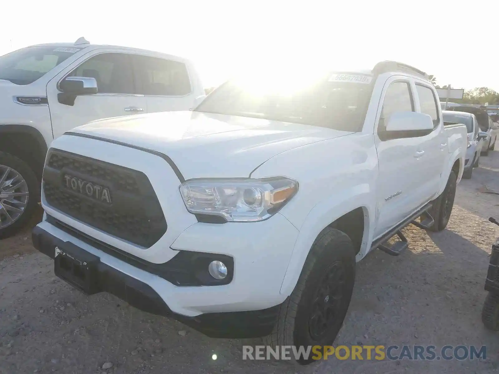 2 Photograph of a damaged car 3TMCZ5AN2KM247434 TOYOTA TACOMA 2019