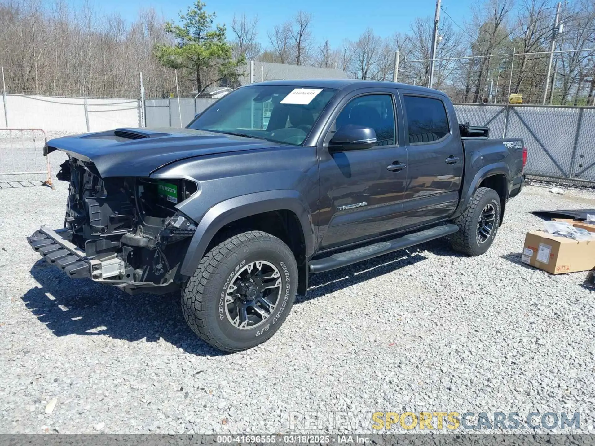2 Photograph of a damaged car 3TMCZ5AN2KM268915 TOYOTA TACOMA 2019