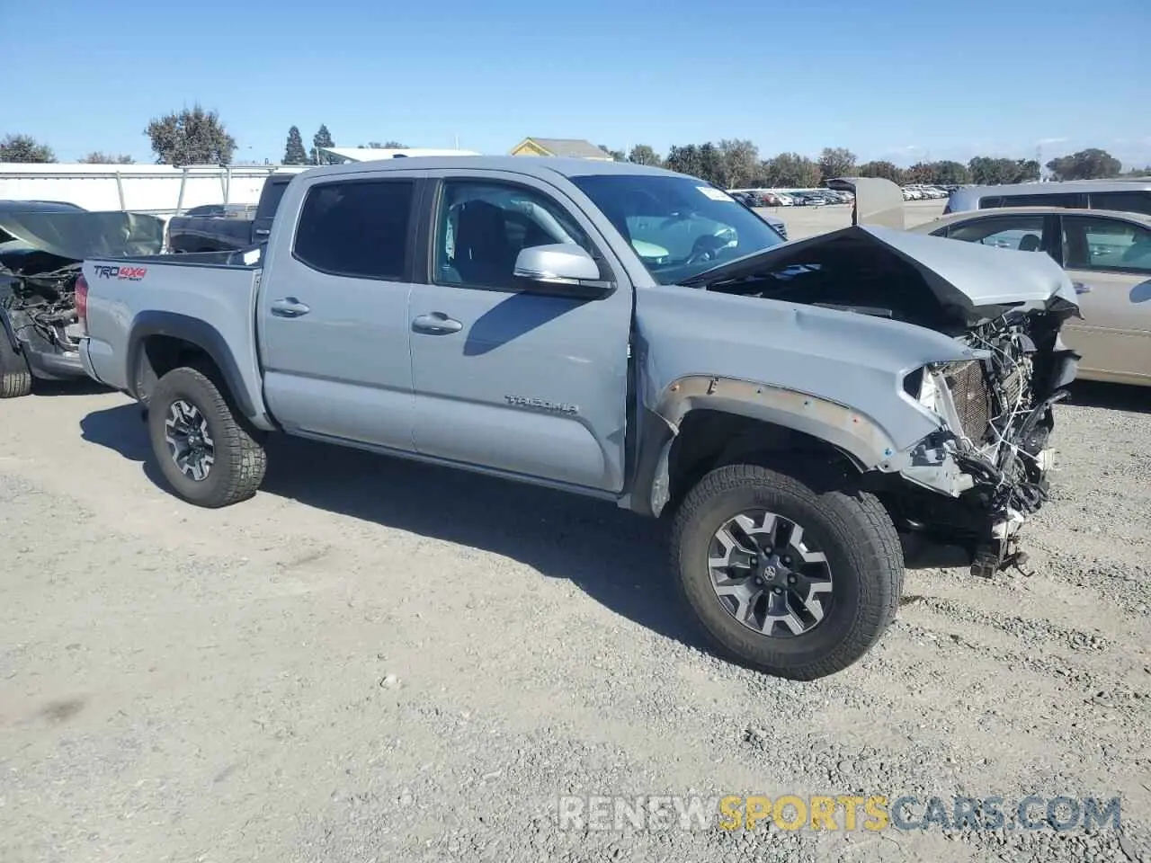 4 Photograph of a damaged car 3TMCZ5AN2KM285116 TOYOTA TACOMA 2019