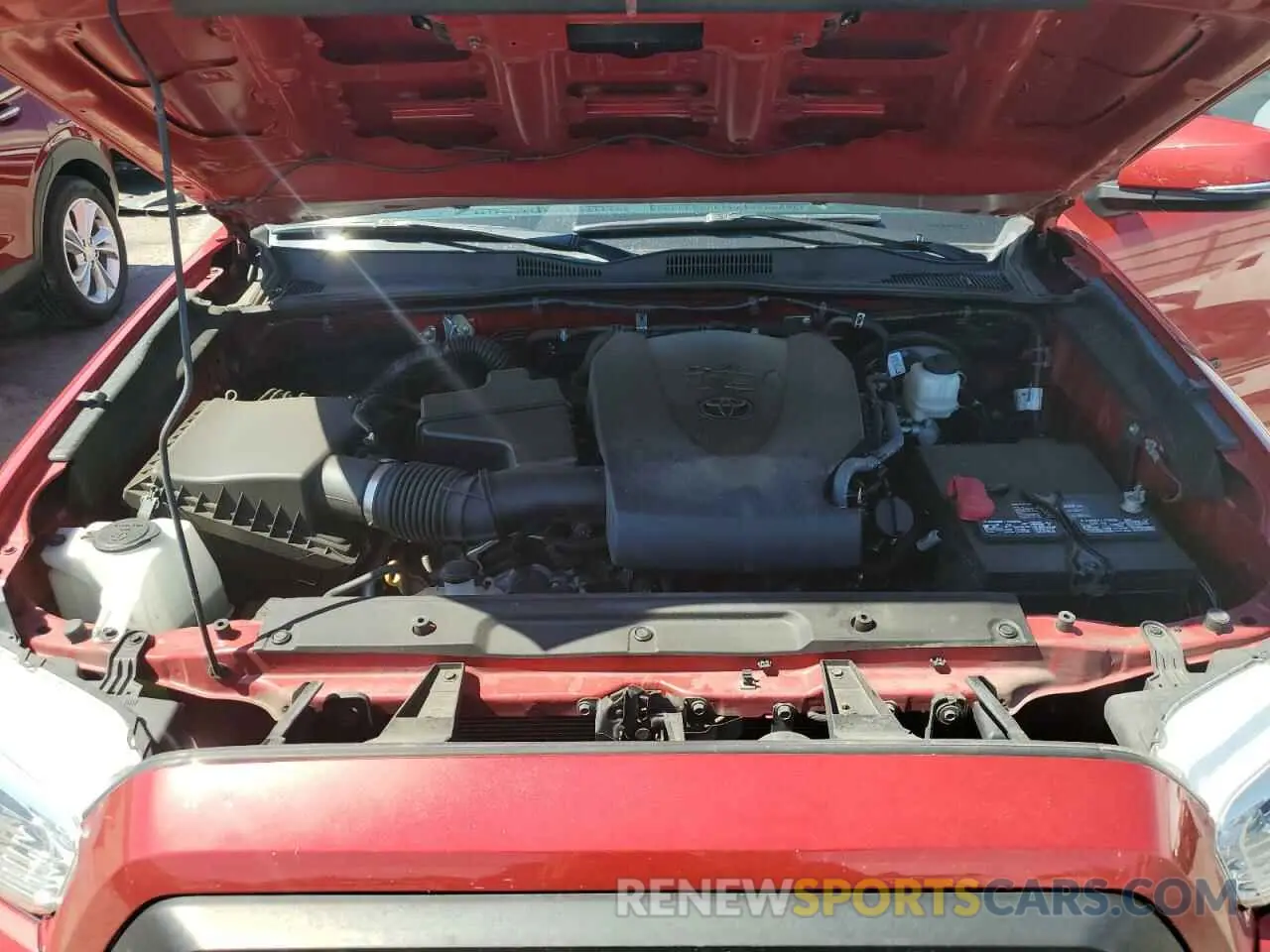 11 Photograph of a damaged car 3TMCZ5AN3KM190094 TOYOTA TACOMA 2019
