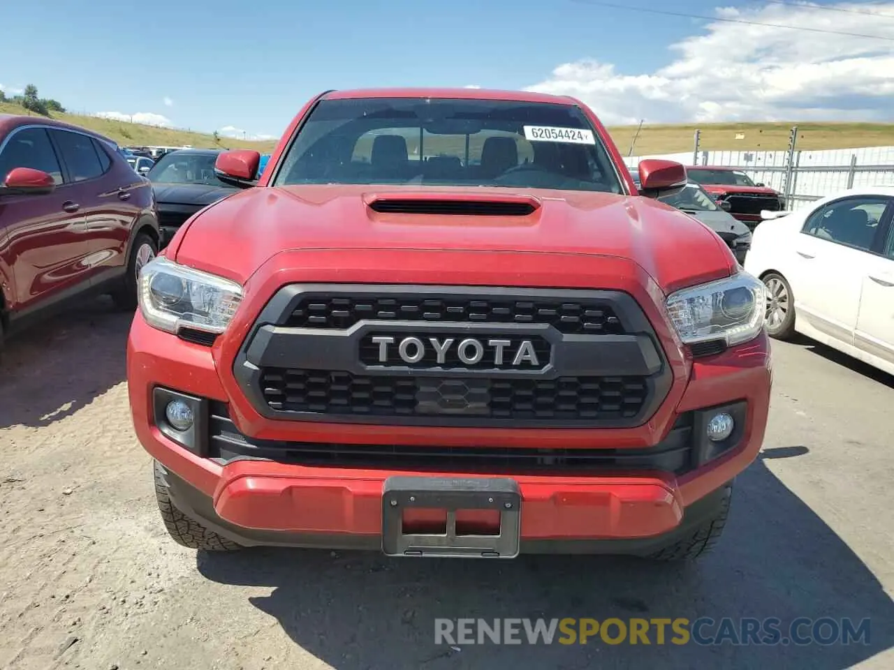 5 Photograph of a damaged car 3TMCZ5AN3KM190094 TOYOTA TACOMA 2019