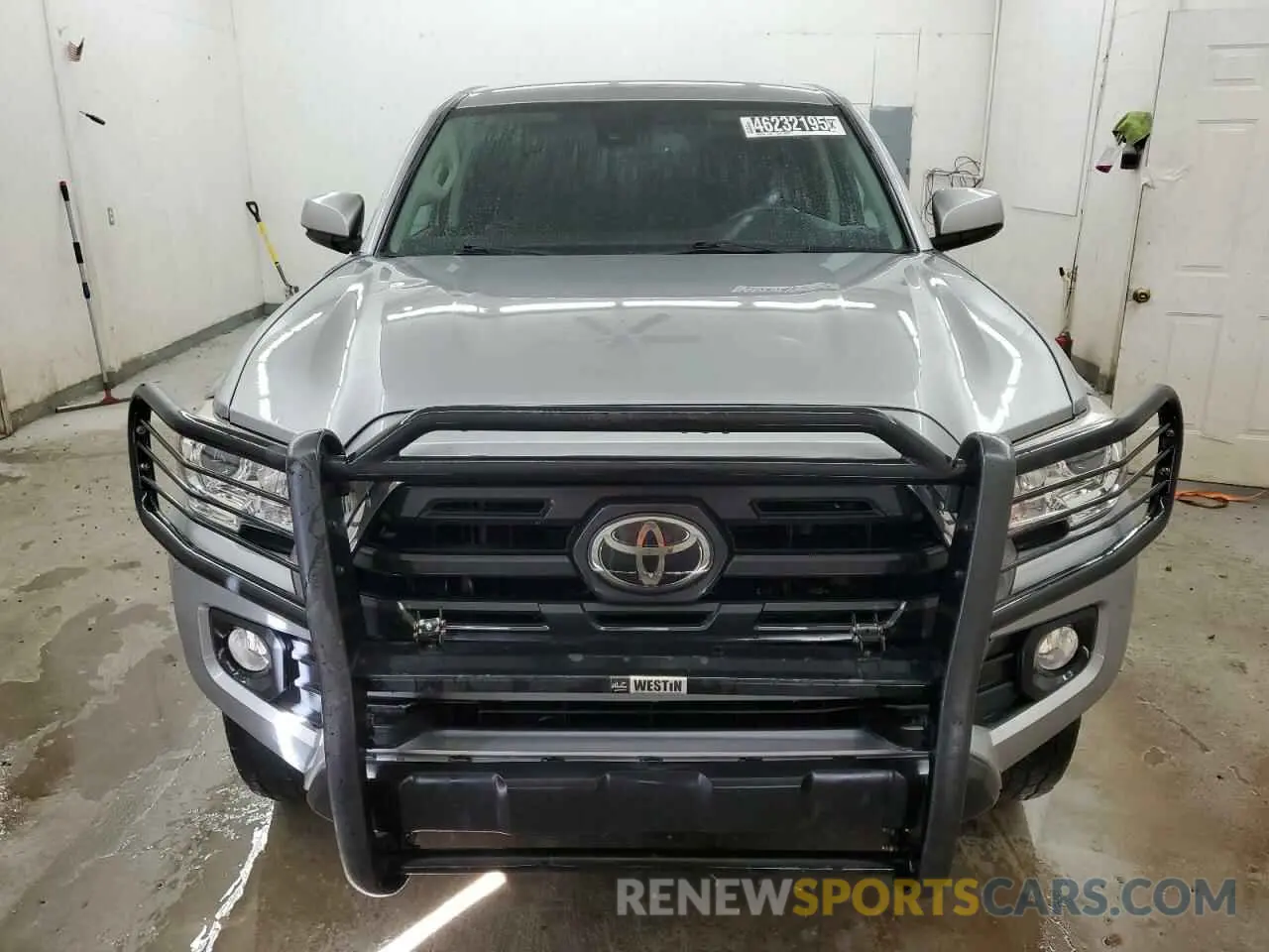 5 Photograph of a damaged car 3TMCZ5AN3KM190984 TOYOTA TACOMA 2019
