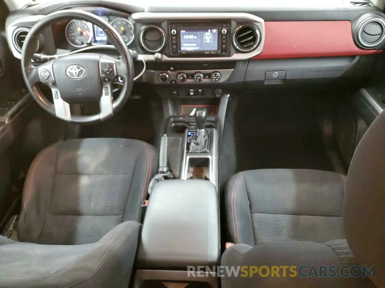 8 Photograph of a damaged car 3TMCZ5AN3KM190984 TOYOTA TACOMA 2019