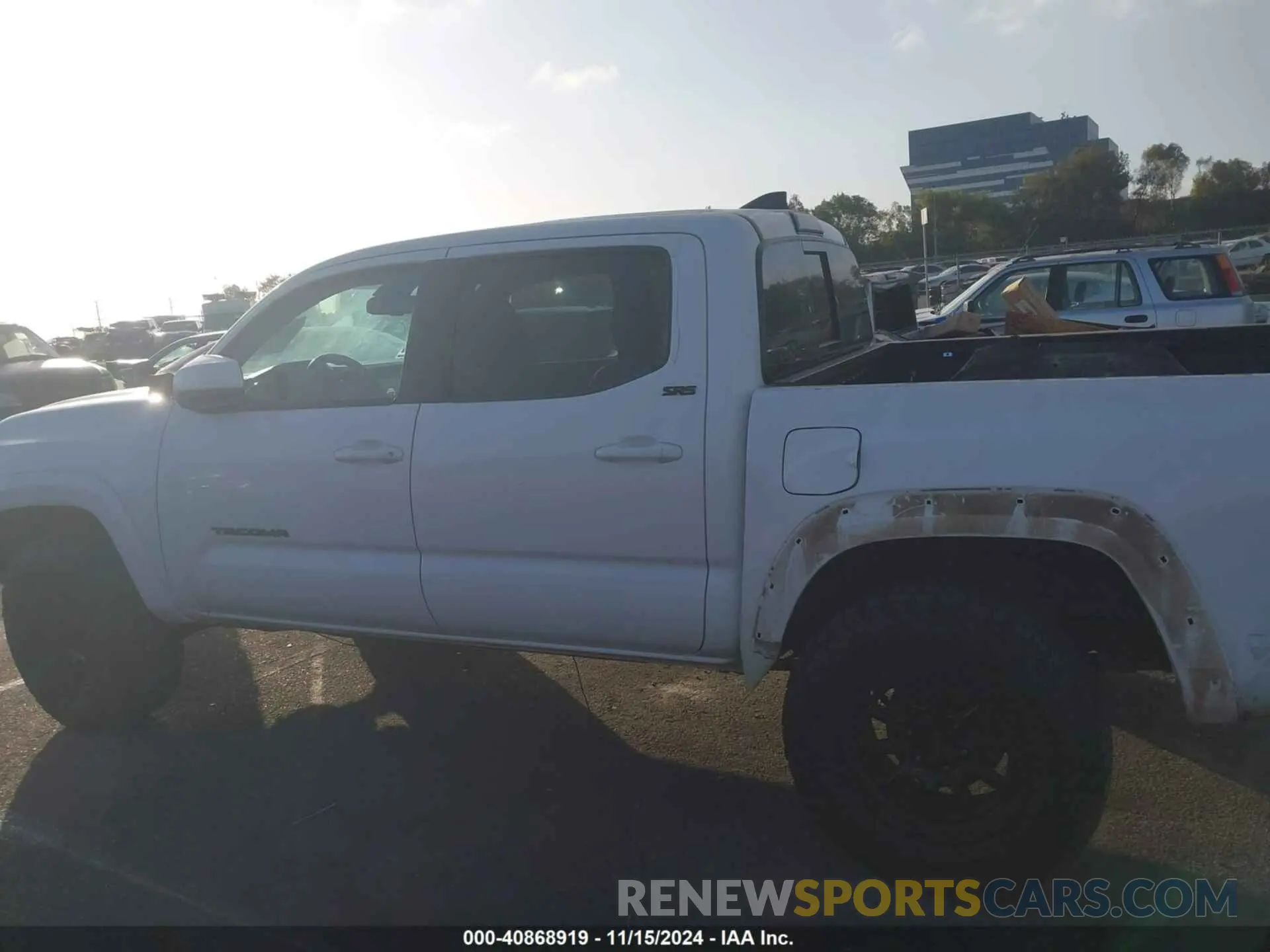 14 Photograph of a damaged car 3TMCZ5AN3KM198213 TOYOTA TACOMA 2019