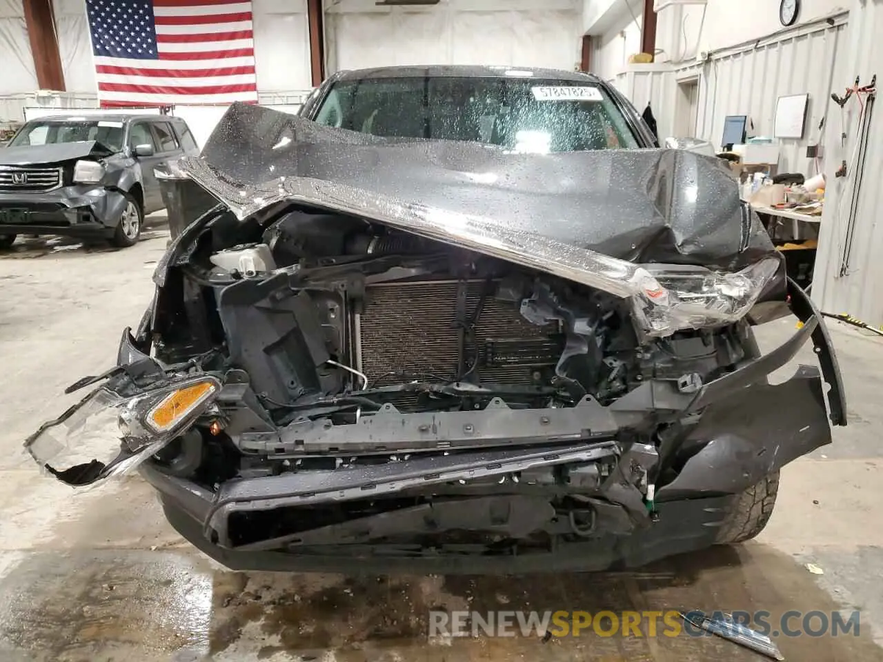 5 Photograph of a damaged car 3TMCZ5AN3KM199992 TOYOTA TACOMA 2019