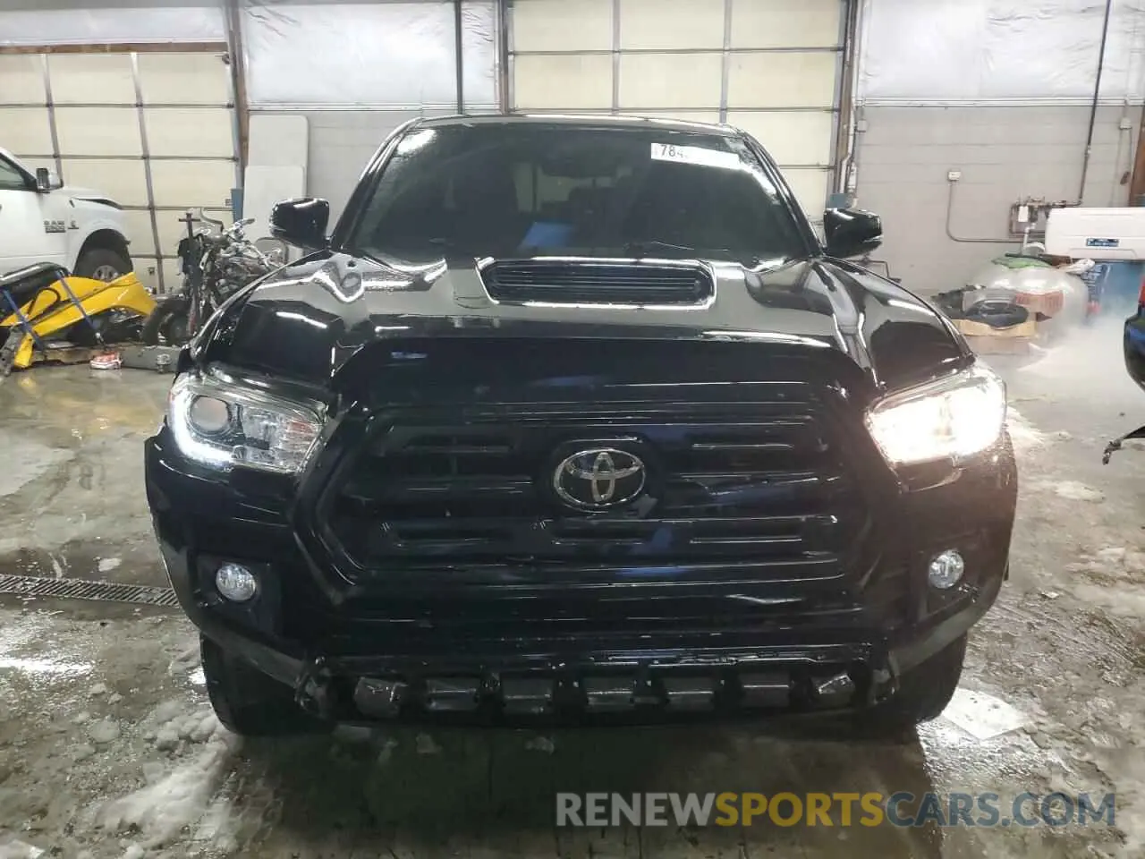 5 Photograph of a damaged car 3TMCZ5AN3KM206231 TOYOTA TACOMA 2019
