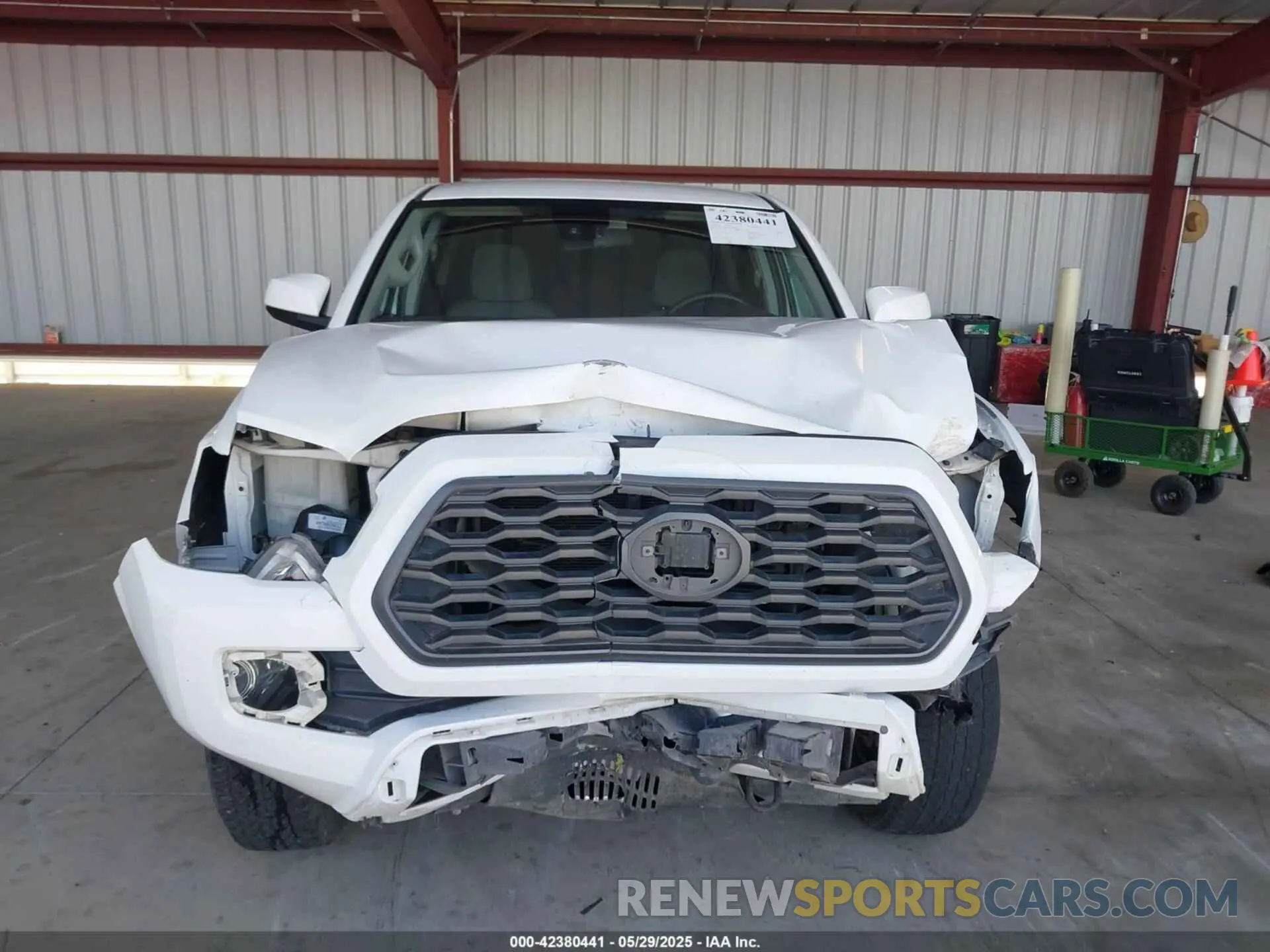 12 Photograph of a damaged car 3TMCZ5AN3KM219836 TOYOTA TACOMA 2019