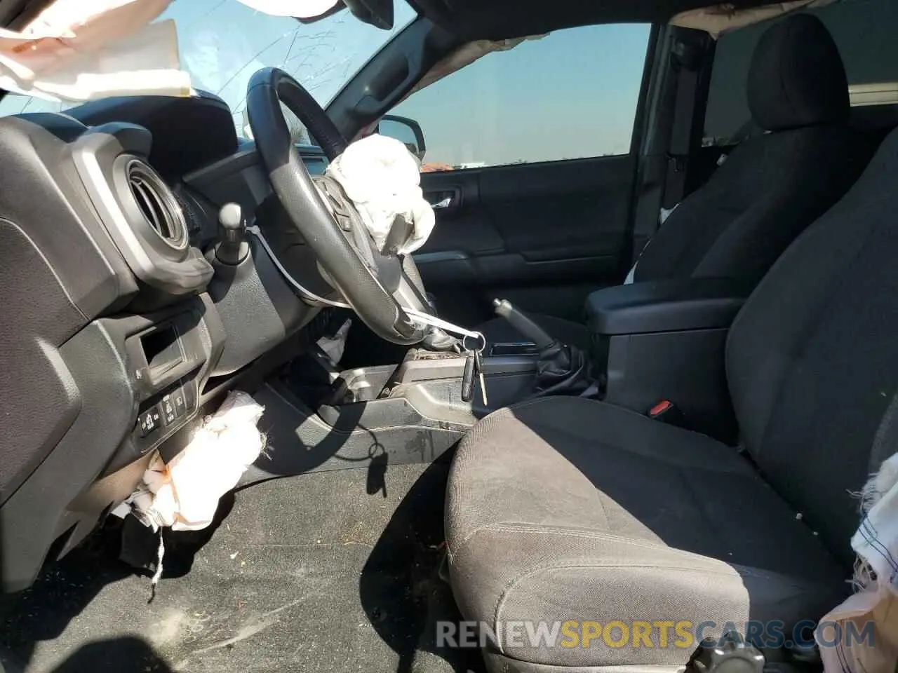 7 Photograph of a damaged car 3TMCZ5AN3KM223904 TOYOTA TACOMA 2019