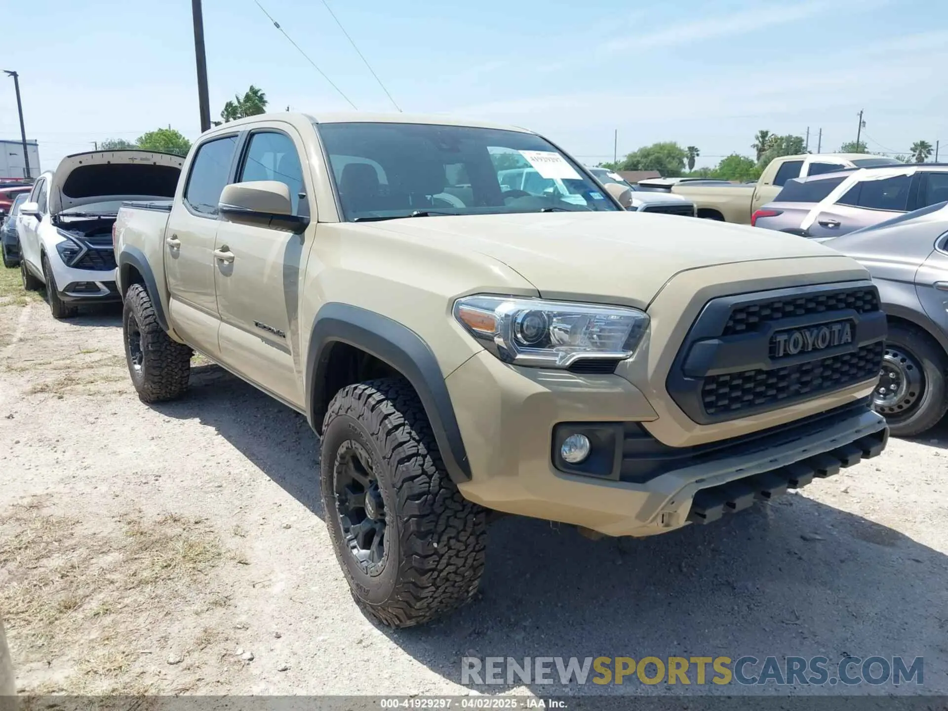 13 Photograph of a damaged car 3TMCZ5AN3KM232103 TOYOTA TACOMA 2019