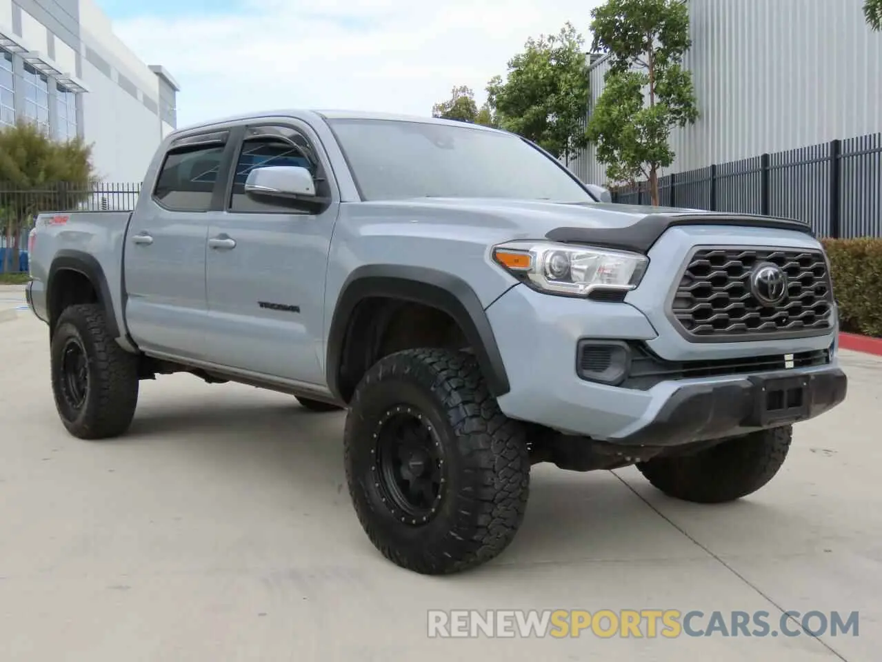 1 Photograph of a damaged car 3TMCZ5AN3KM256031 TOYOTA TACOMA 2019