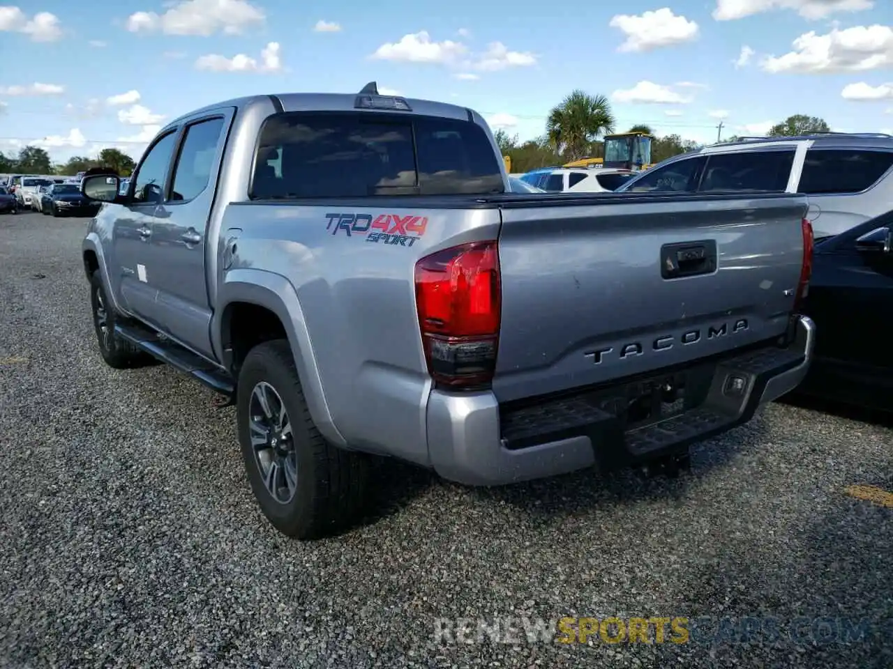 3 Photograph of a damaged car 3TMCZ5AN3KM275355 TOYOTA TACOMA 2019