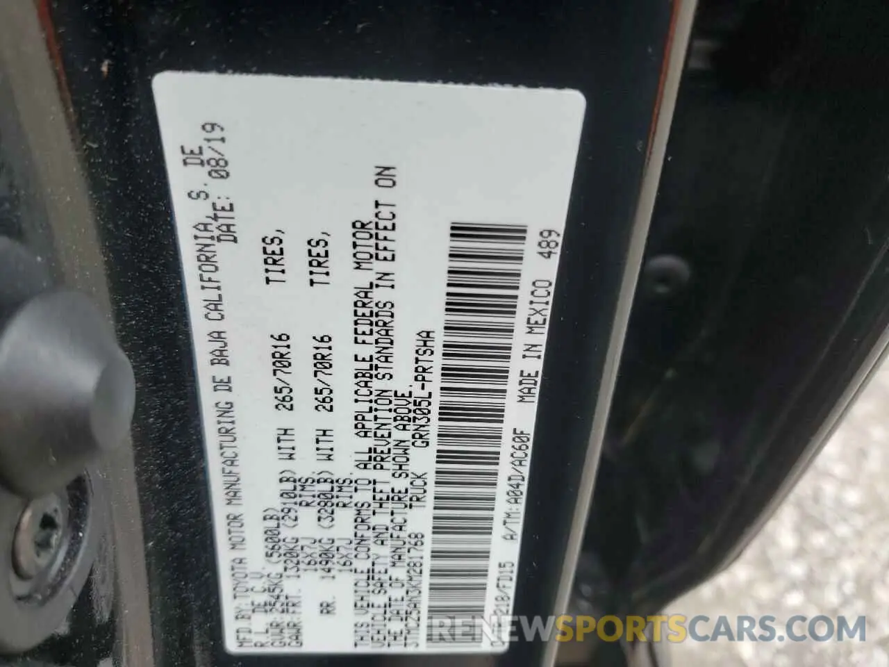 12 Photograph of a damaged car 3TMCZ5AN3KM281768 TOYOTA TACOMA 2019