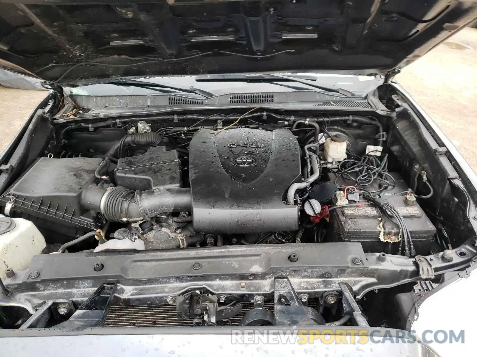 7 Photograph of a damaged car 3TMCZ5AN3KM284489 TOYOTA TACOMA 2019