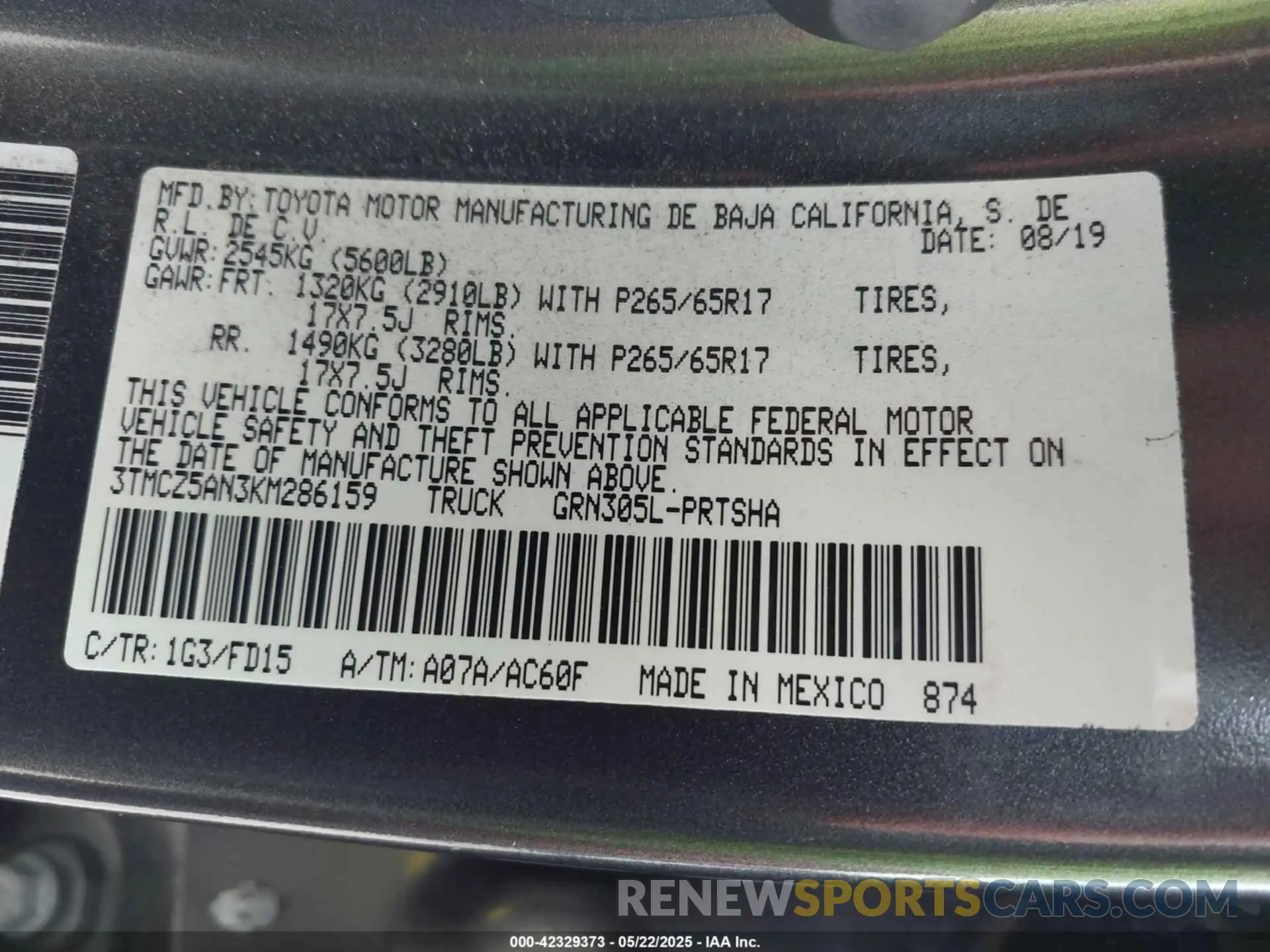 9 Photograph of a damaged car 3TMCZ5AN3KM286159 TOYOTA TACOMA 2019