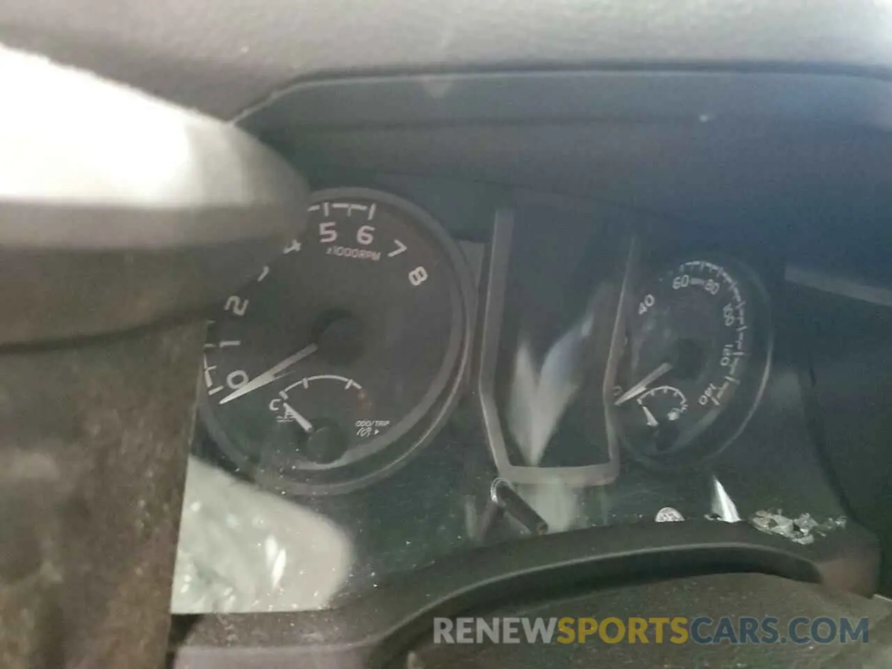 9 Photograph of a damaged car 3TMCZ5AN3KM286758 TOYOTA TACOMA 2019
