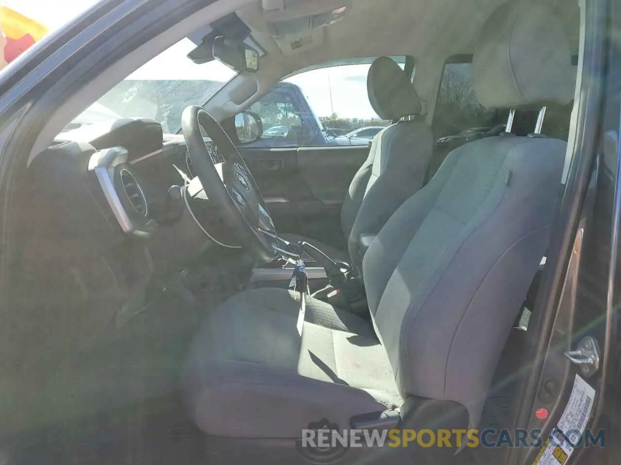 7 Photograph of a damaged car 3TMCZ5AN3KM288008 TOYOTA TACOMA 2019