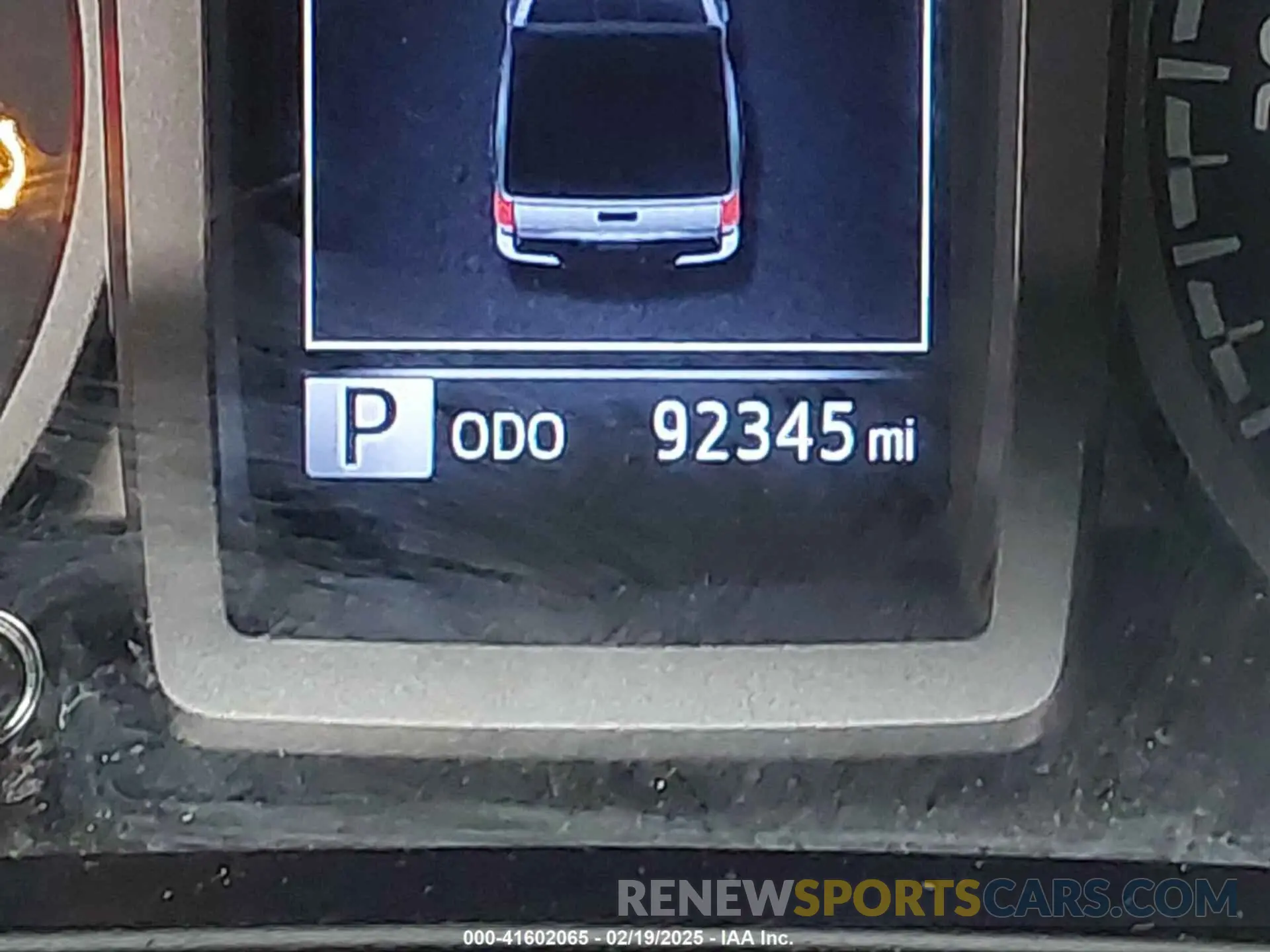 16 Photograph of a damaged car 3TMCZ5AN4KM220154 TOYOTA TACOMA 2019