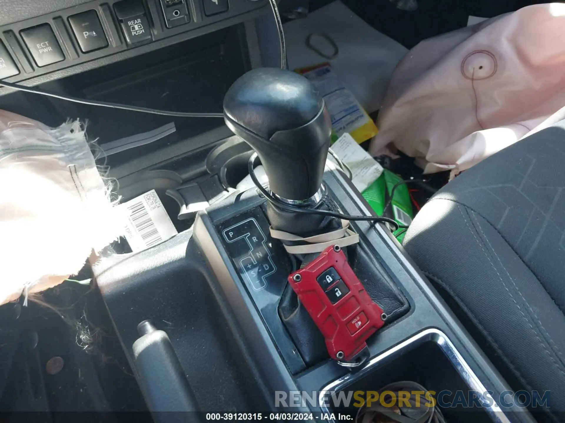 11 Photograph of a damaged car 3TMCZ5AN4KM222163 TOYOTA TACOMA 2019