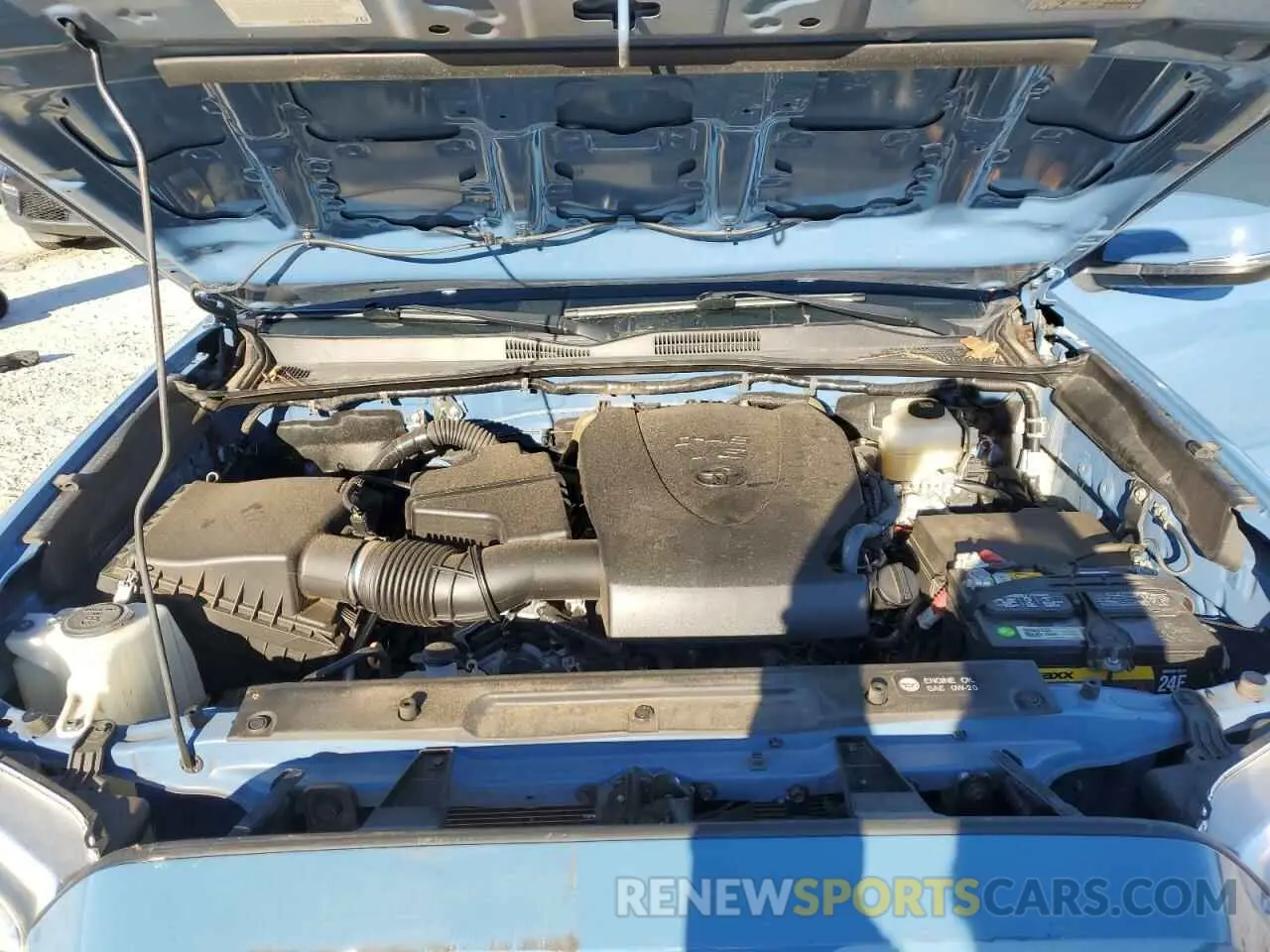 11 Photograph of a damaged car 3TMCZ5AN4KM242235 TOYOTA TACOMA 2019