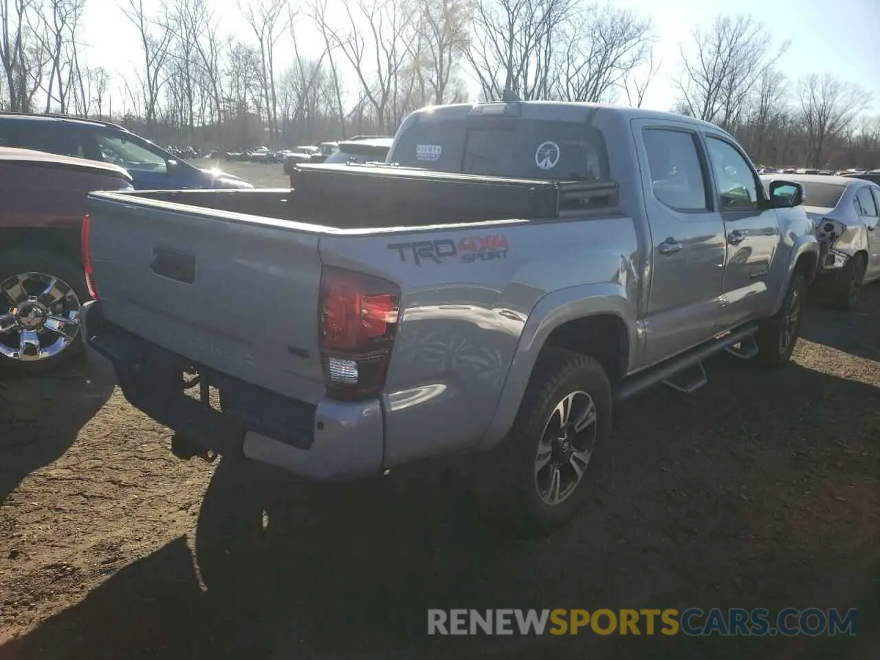 3 Photograph of a damaged car 3TMCZ5AN4KM249931 TOYOTA TACOMA 2019