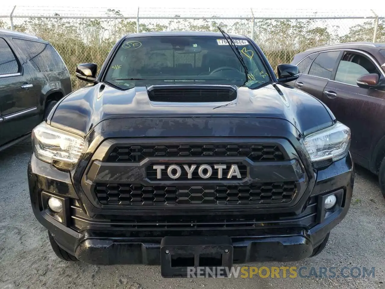 5 Photograph of a damaged car 3TMCZ5AN5KM201452 TOYOTA TACOMA 2019