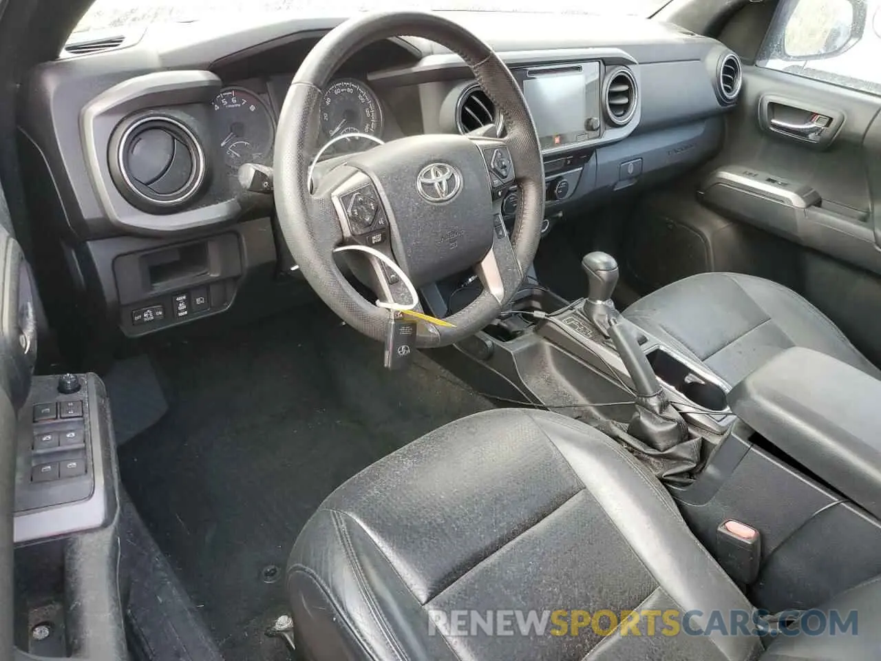 8 Photograph of a damaged car 3TMCZ5AN5KM201452 TOYOTA TACOMA 2019