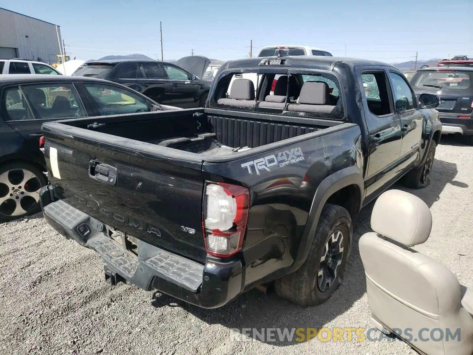 4 Photograph of a damaged car 3TMCZ5AN5KM203556 TOYOTA TACOMA 2019