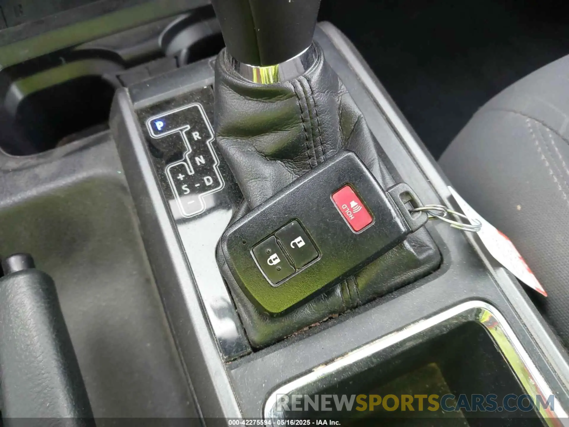 11 Photograph of a damaged car 3TMCZ5AN5KM209115 TOYOTA TACOMA 2019