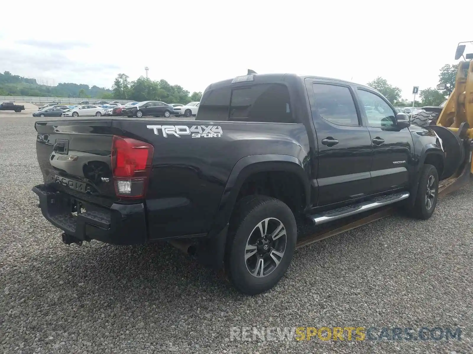 4 Photograph of a damaged car 3TMCZ5AN5KM209745 TOYOTA TACOMA 2019