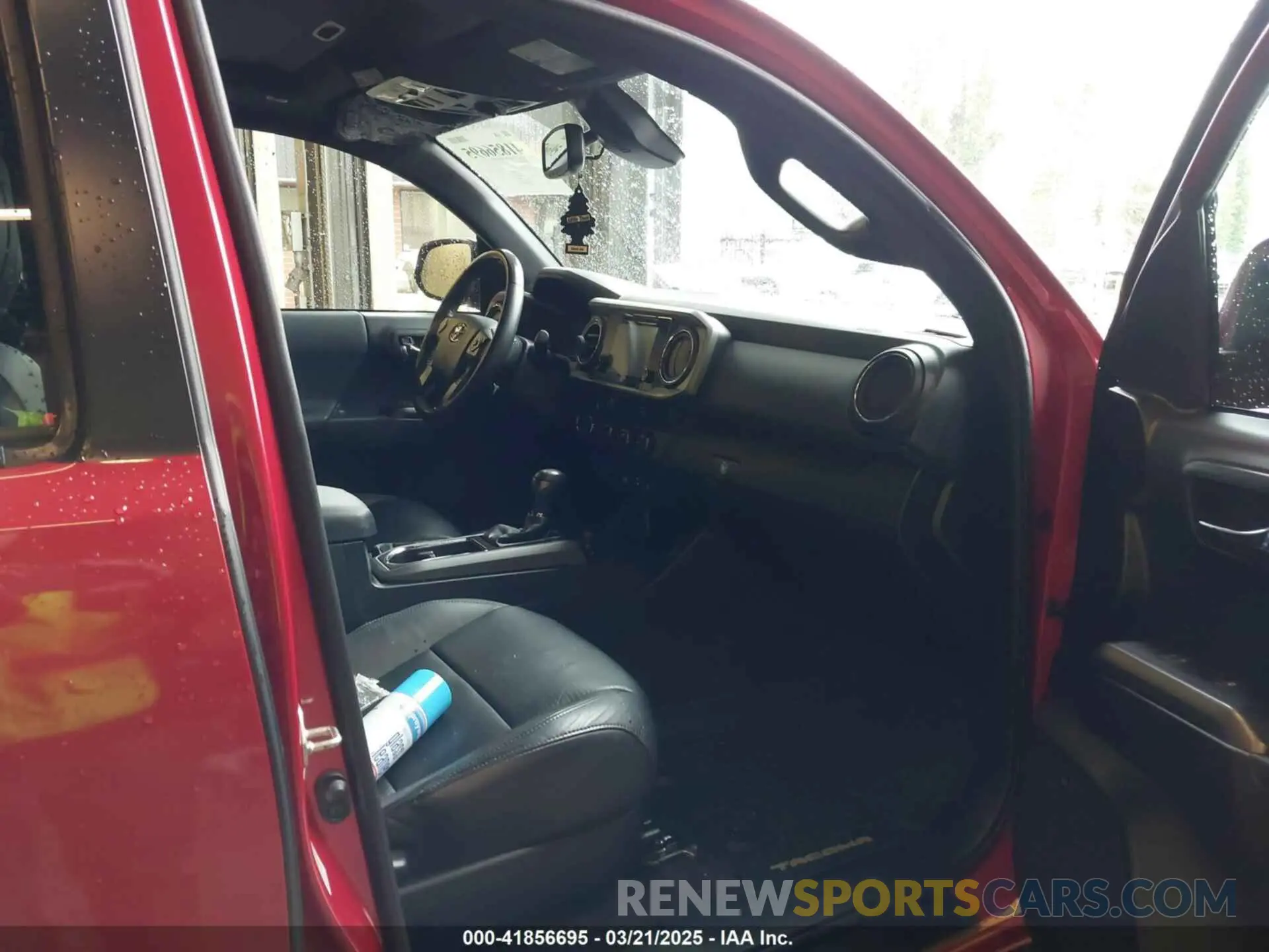 5 Photograph of a damaged car 3TMCZ5AN5KM220079 TOYOTA TACOMA 2019