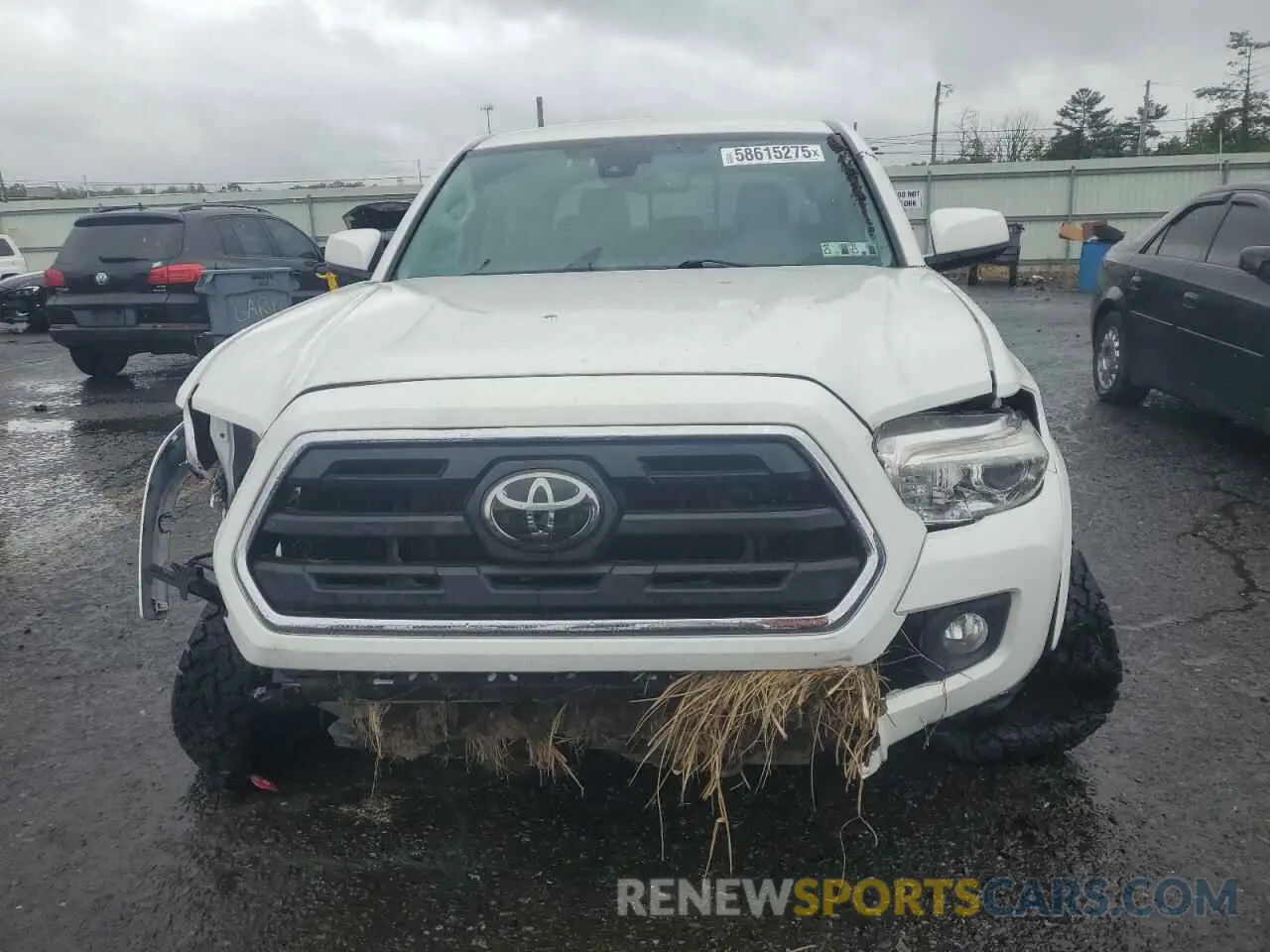 5 Photograph of a damaged car 3TMCZ5AN5KM220423 TOYOTA TACOMA 2019