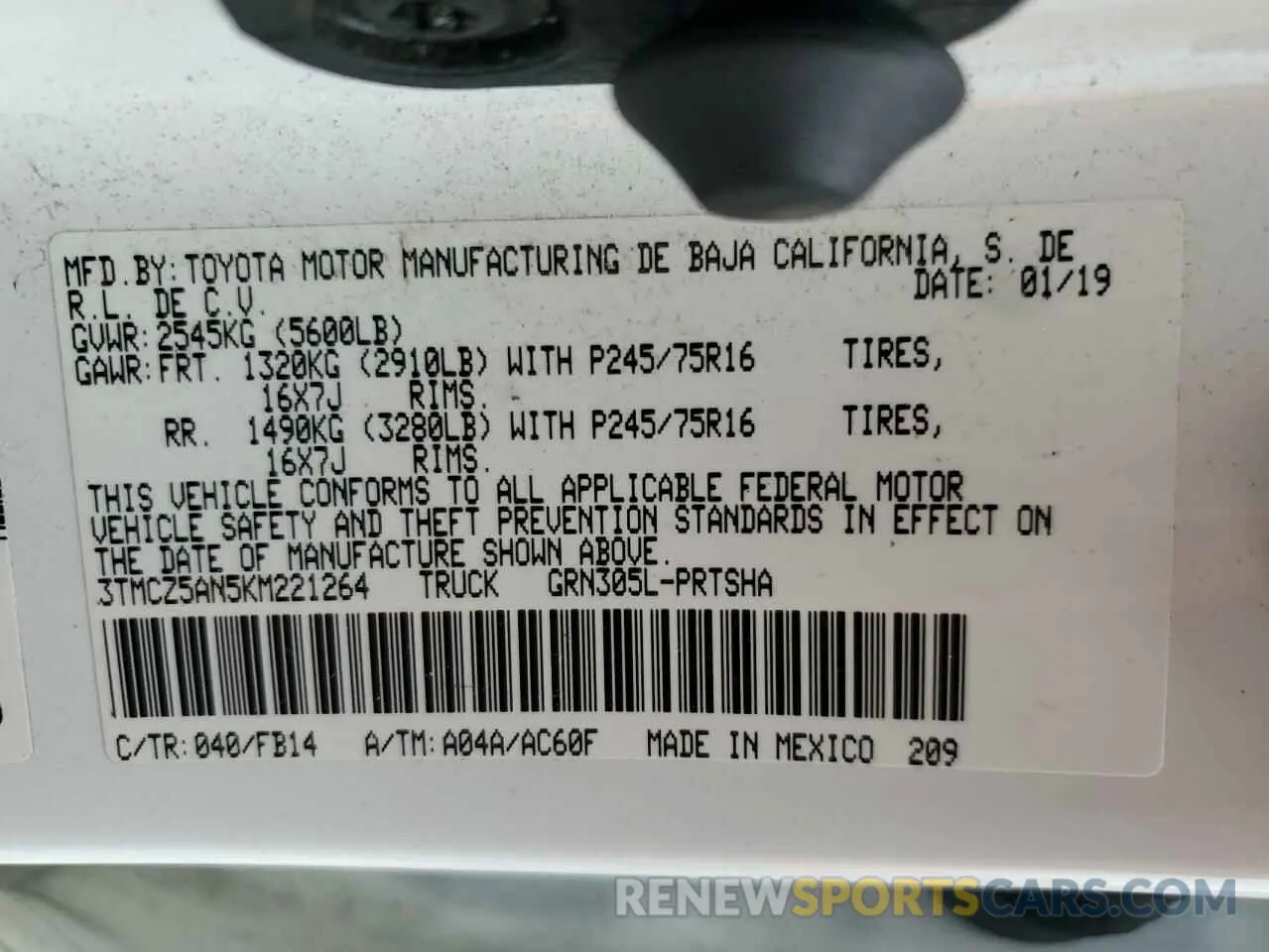 15 Photograph of a damaged car 3TMCZ5AN5KM221264 TOYOTA TACOMA 2019