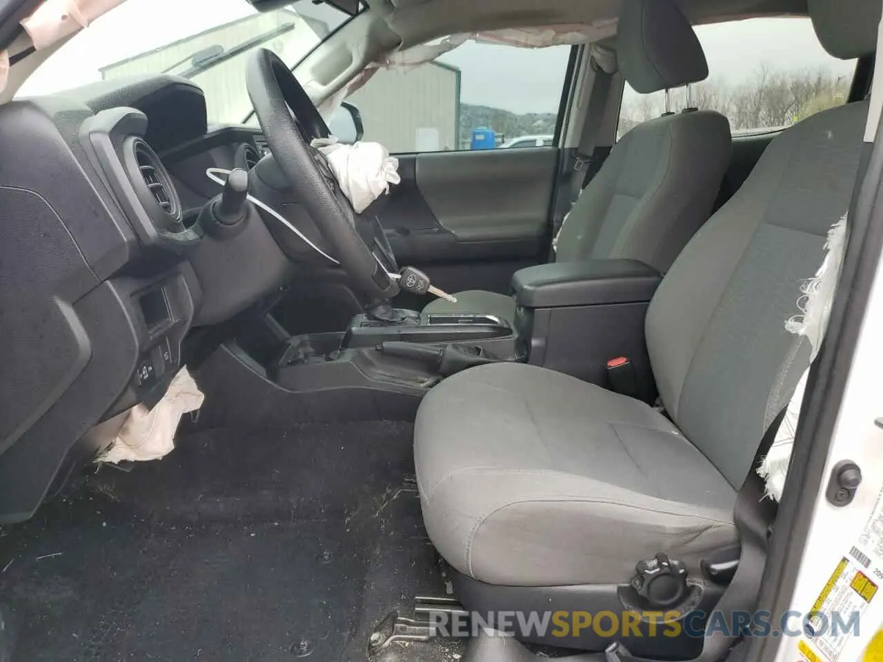 7 Photograph of a damaged car 3TMCZ5AN5KM221264 TOYOTA TACOMA 2019