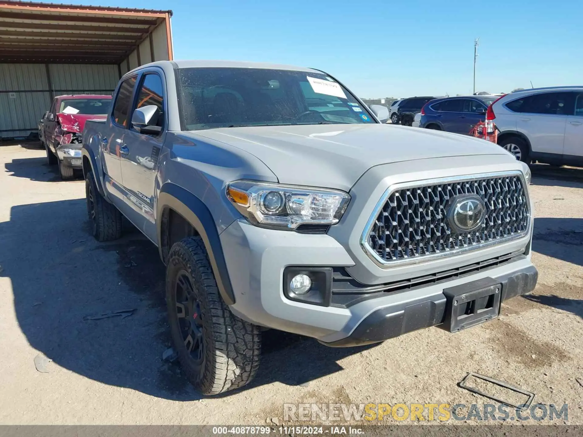 1 Photograph of a damaged car 3TMCZ5AN5KM236556 TOYOTA TACOMA 2019